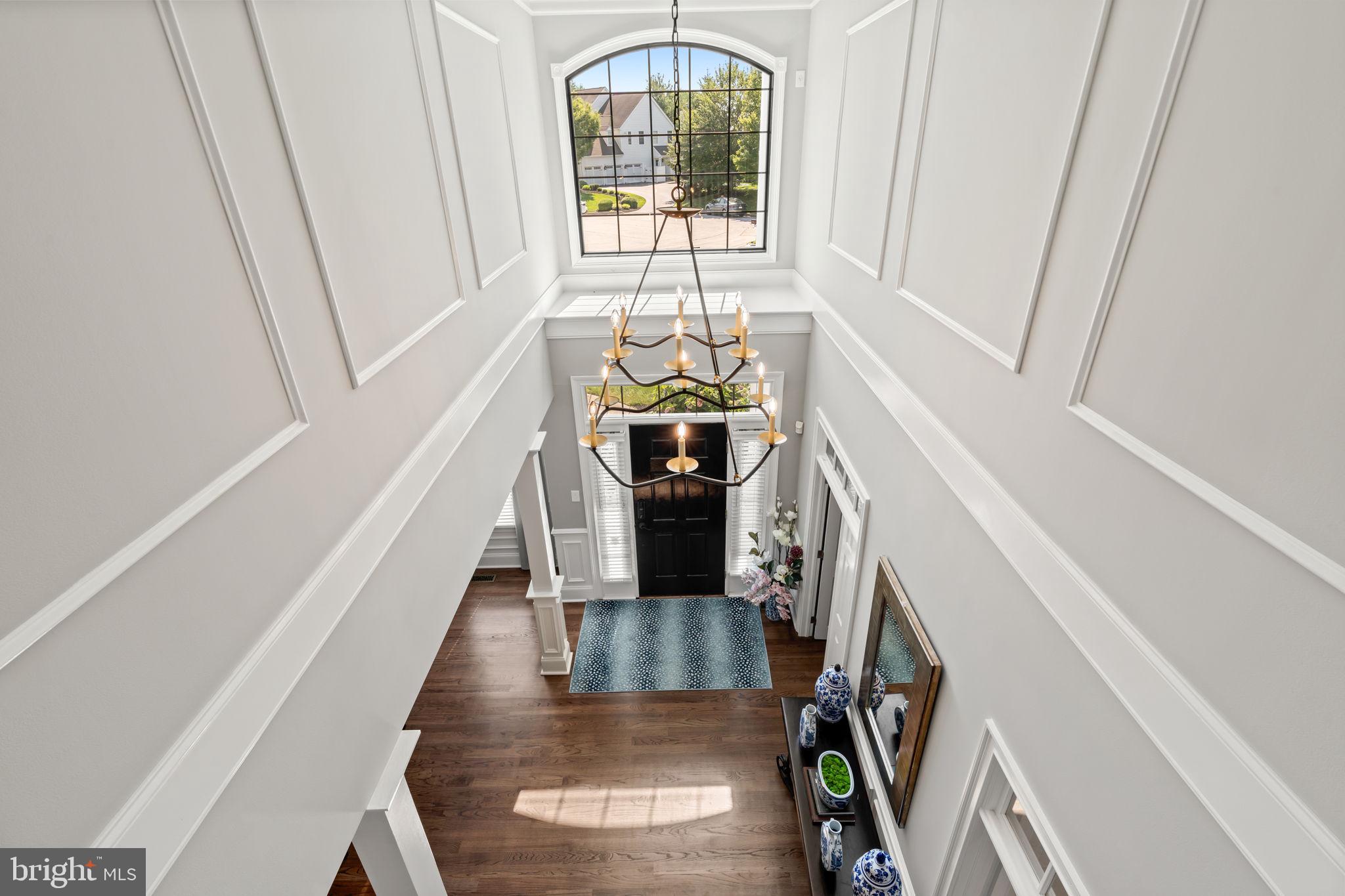 EDGEWATER - Residential