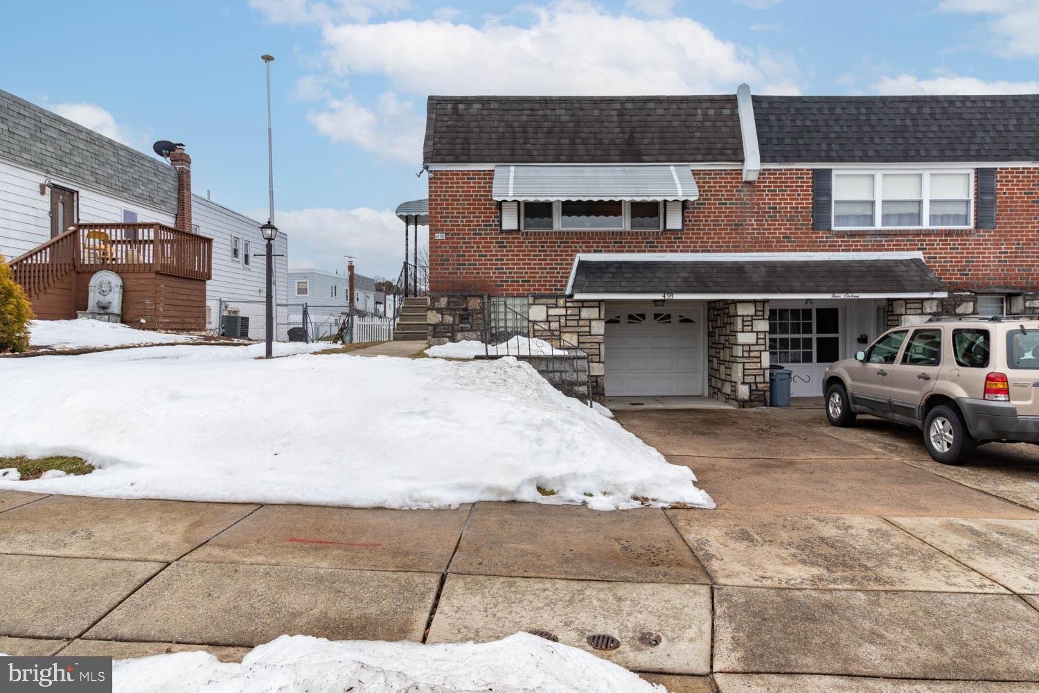 SOMERTON - Residential