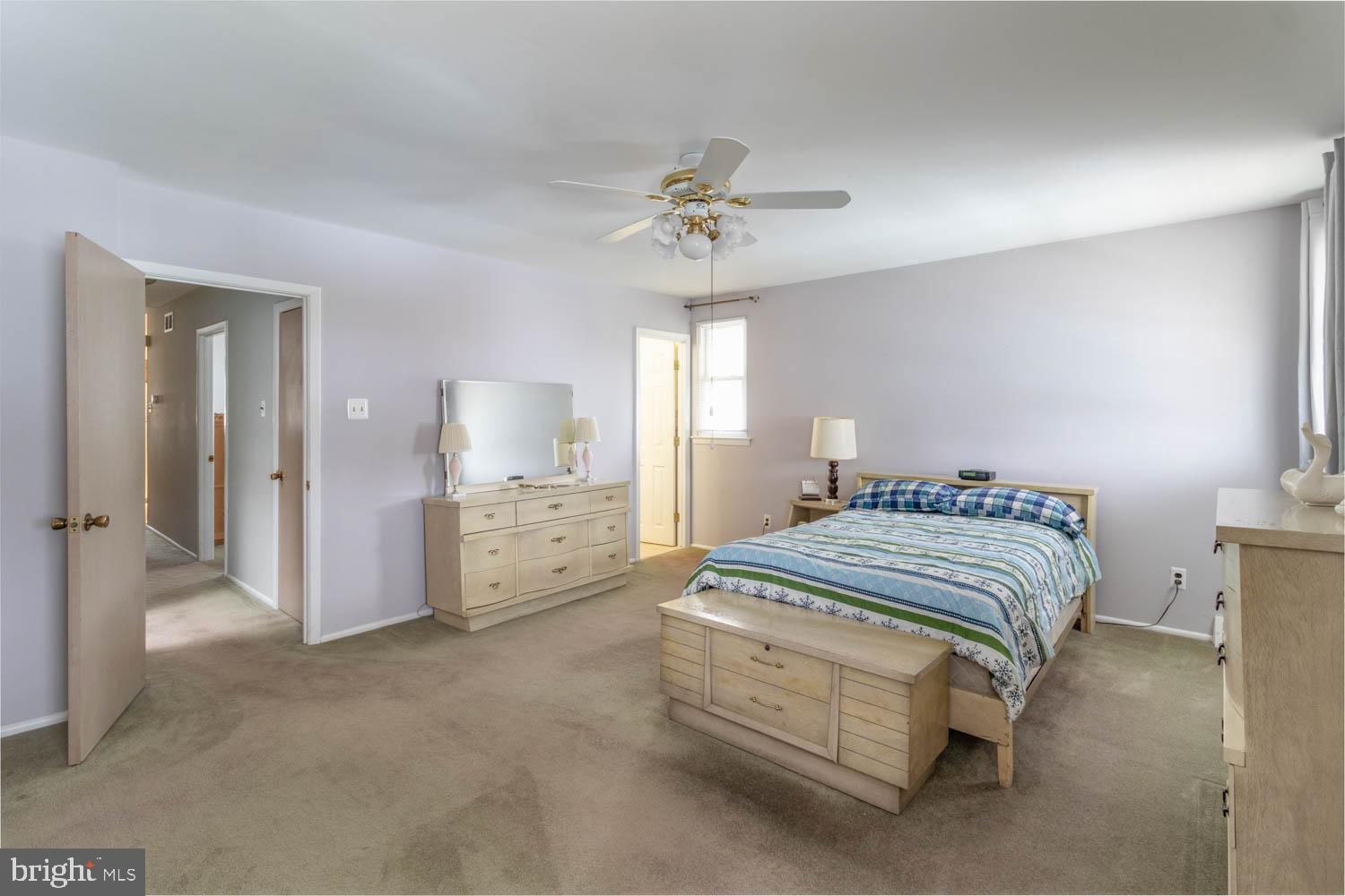 SOMERTON - Residential