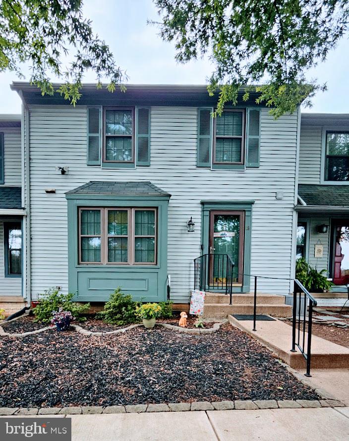 Highly desirable 3 level, 4 bedroom, 2.5 bathrooms townhouse in the Countryside Community. Completely renovated main level designed for modern living and effortless entertaining. Open floor plan, large kitchen island with extra storage, comfortable barstool seating, , granite countertops, upgraded appliances including new refrigerator and double oven, extra large sink with a touchless faucet, recessed lights and new flooring . This spacious townhome lives like a single family home and offers an incredible location with unbeatable community amenities. Inside, the light-filled living and dining area welcomes you with it's spacious lay-out and a bay window with a charming window seat that help create a warm and inviting atmosphere. The upgraded kitchen offers a breakfast bar, new paint, large pantry, Off the kitchen the breakfast/family room is the perfect cozy retreat with a charming wood-burning fireplace to enjoy your morning coffee or a good book. On the second floor, you'll find three bed rooms and one full bath, including a primary suite with two closets. The fully finished basement offers a workshop and more living space with a fourth bedroom and full bathroom. This room could be used as kids game room, or home office. Step outside to the spacious deck, the fully fenced private backyard. Living in Countryside means access to an elementary school walkable from the property, as well as an adjacent community park, 3 pools, recreation center, tennis and pickleball courts, multiple playgrounds. Don't wait, schedule your showing today,
