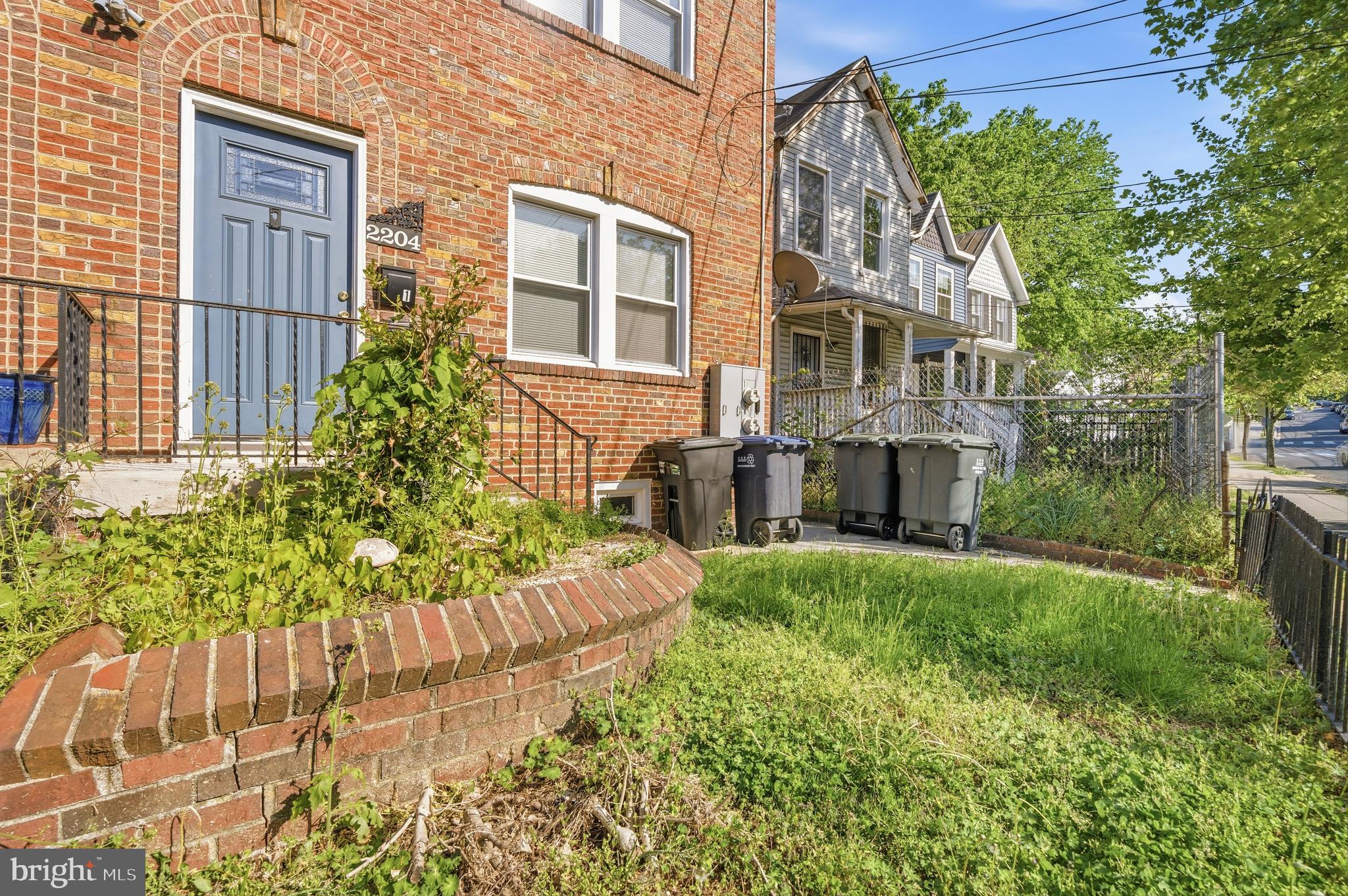 ANACOSTIA - Residential Income