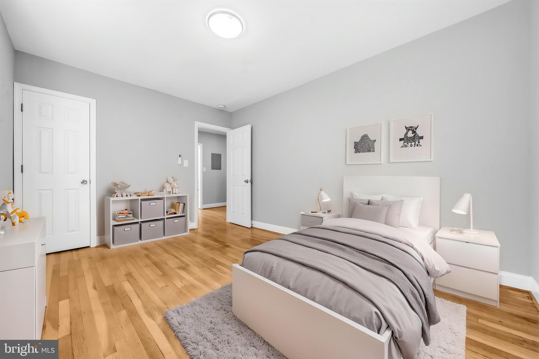 ANACOSTIA - Residential Income