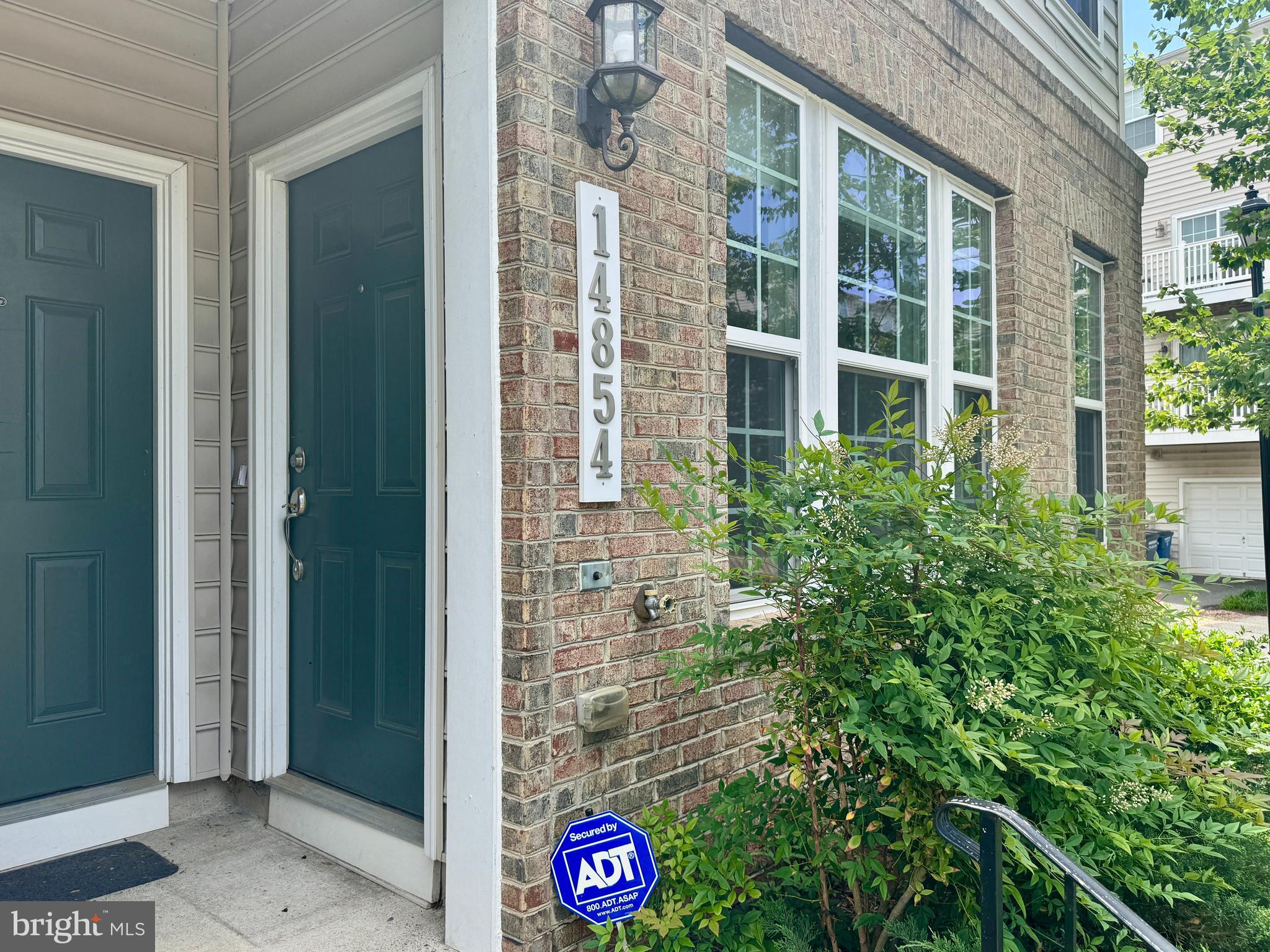 CHESTERFIELD A CONDOMINIUM - Residential Lease