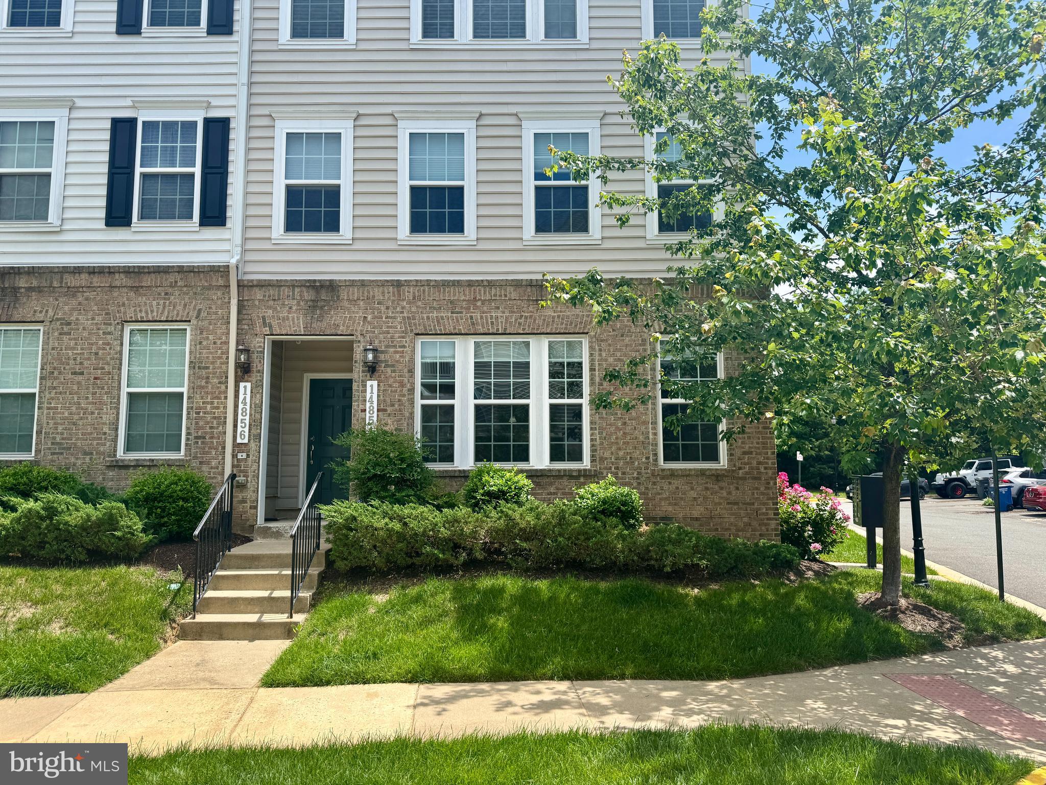 CHESTERFIELD A CONDOMINIUM - Residential Lease