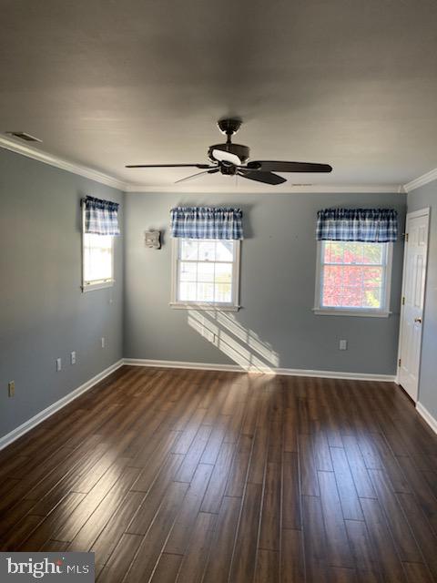 GRANBYS COVE - Residential