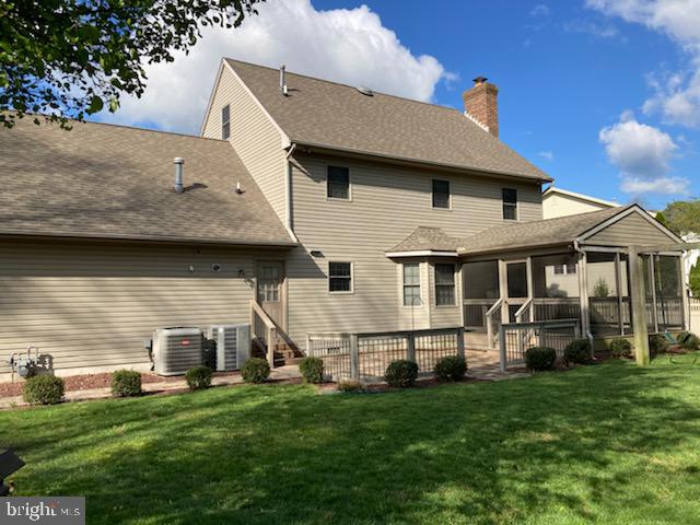 GRANBYS COVE - Residential