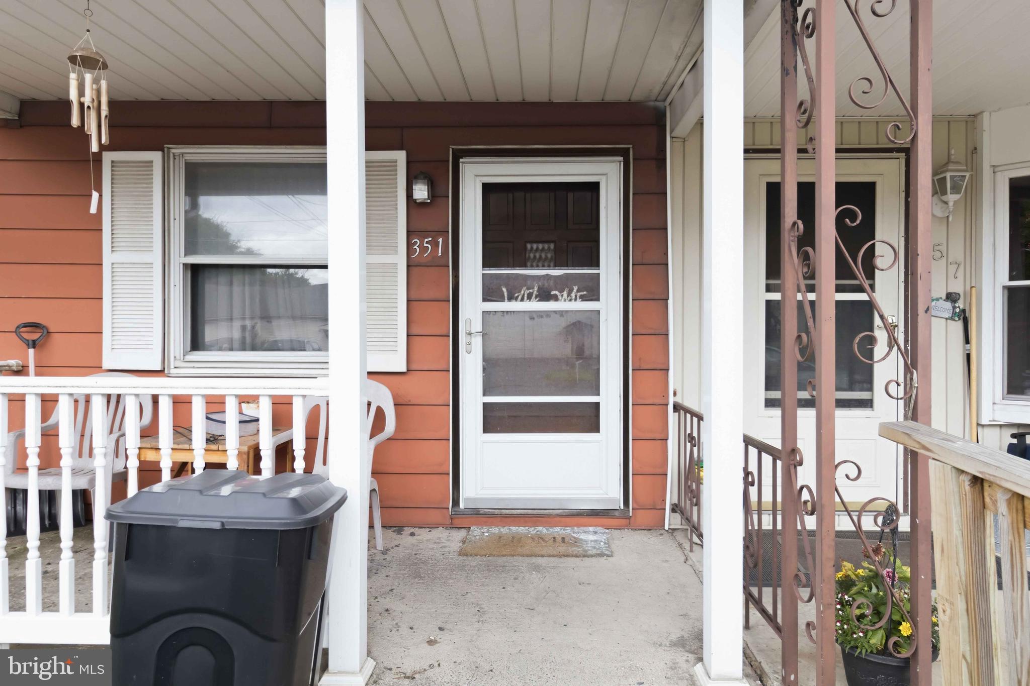 351 COLUMBIA AVE