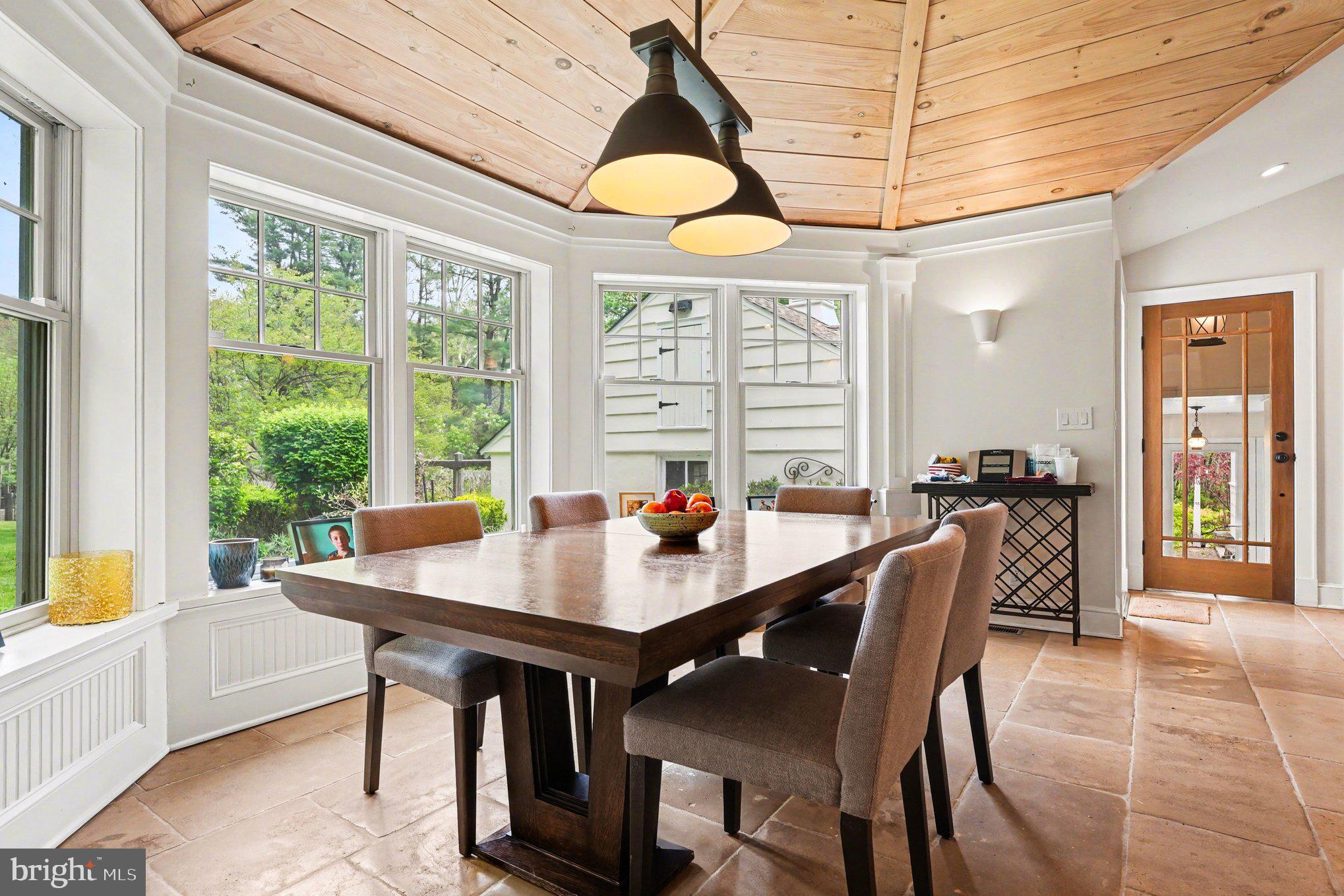 SPRING VALLEY - Residential