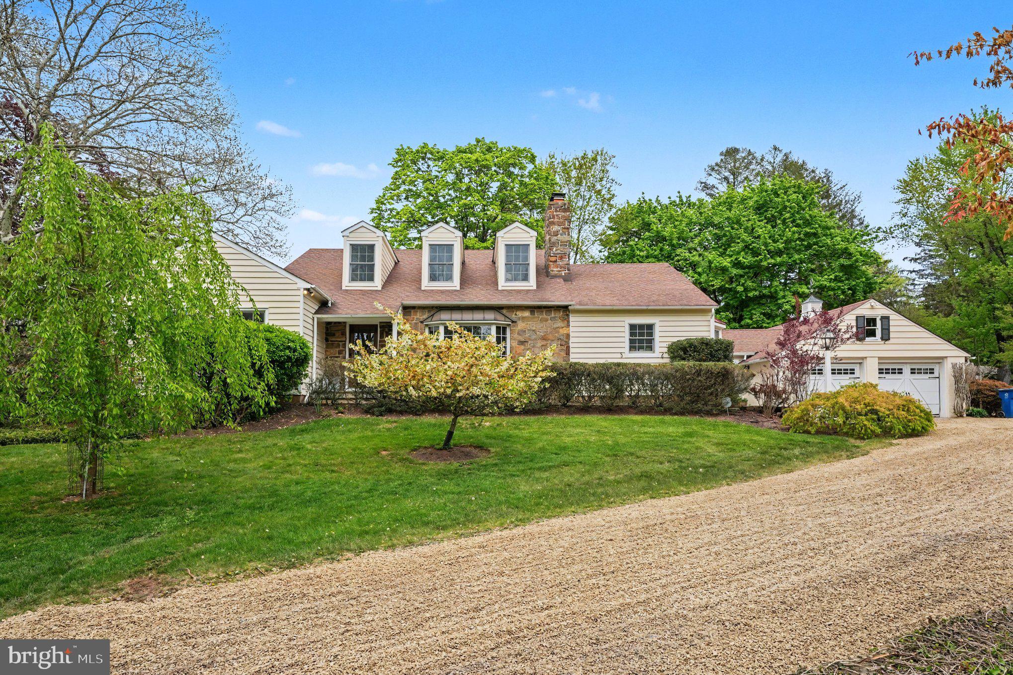 SPRING VALLEY - Residential