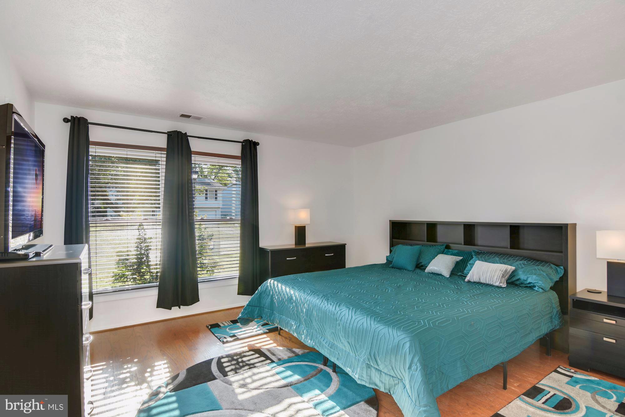 PROVINCES - Residential