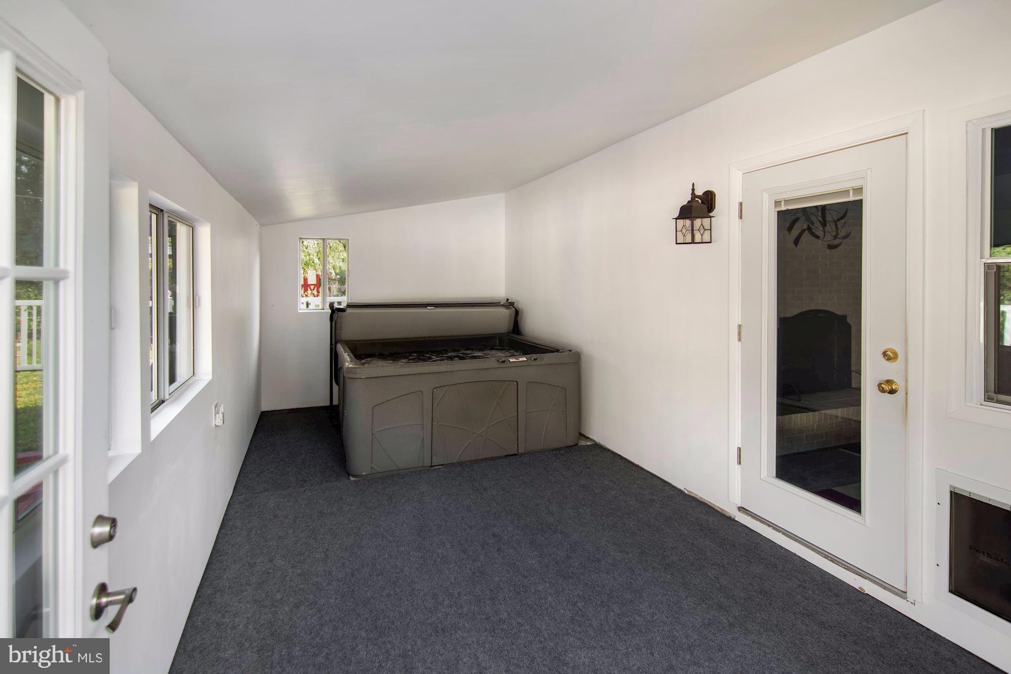 PROVINCES - Residential