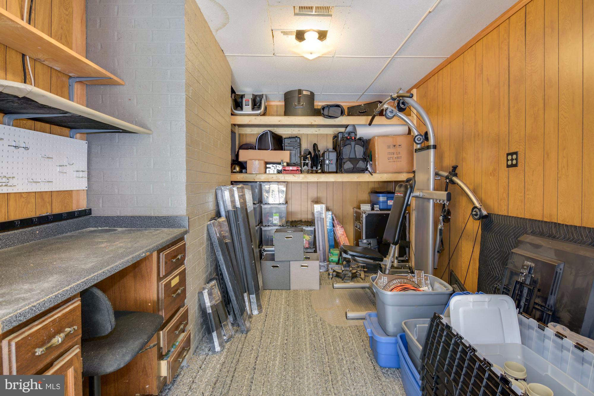 PROVINCES - Residential