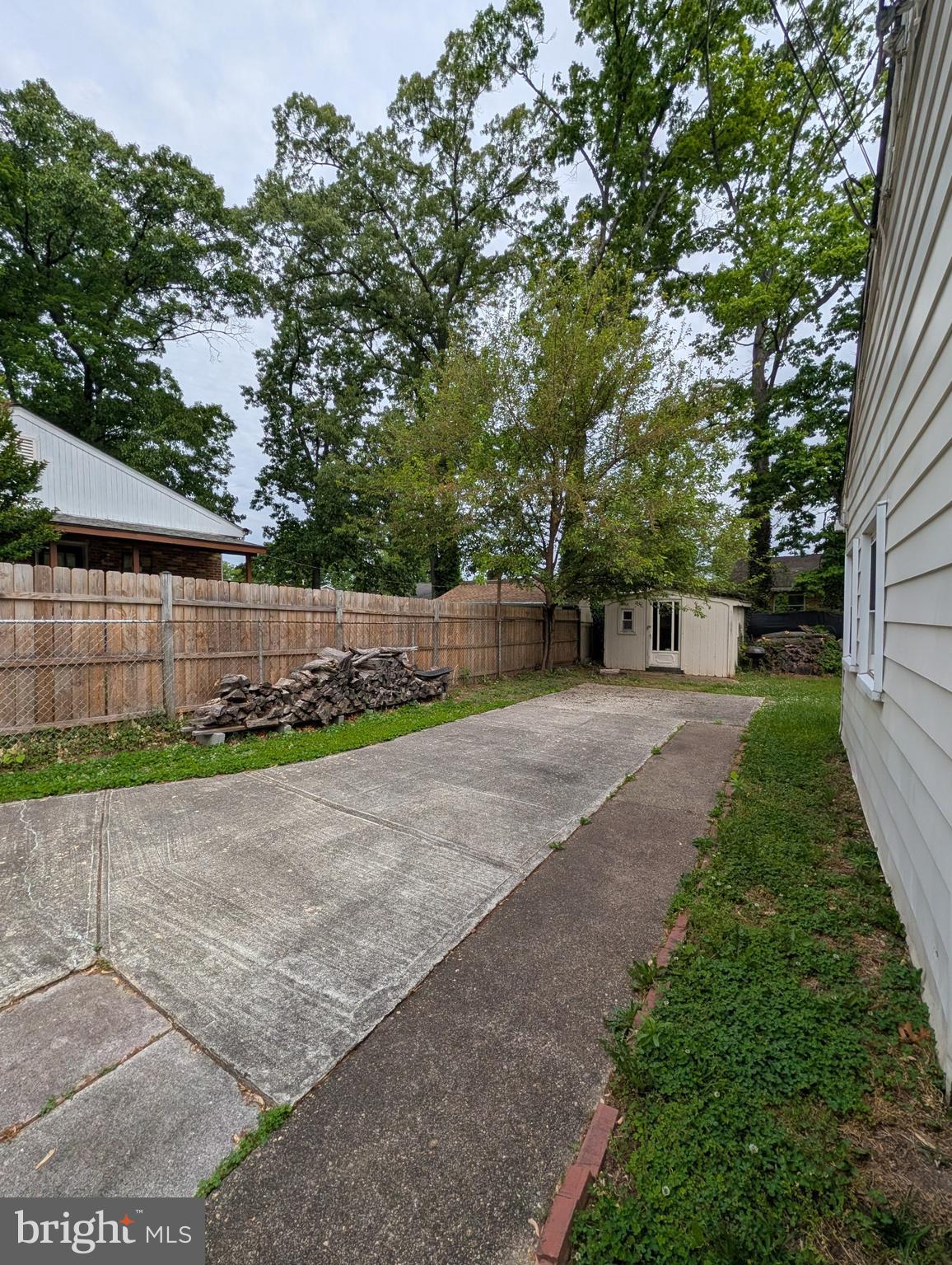 GLENN DALE - Residential