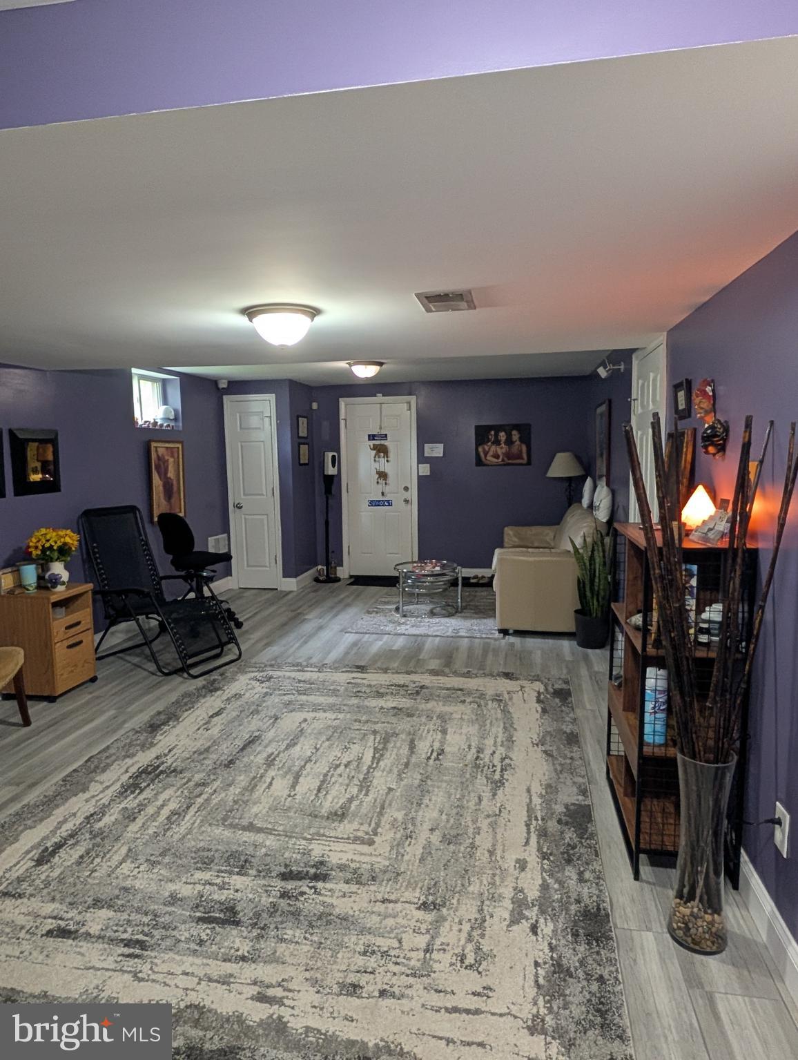 GLENN DALE - Residential