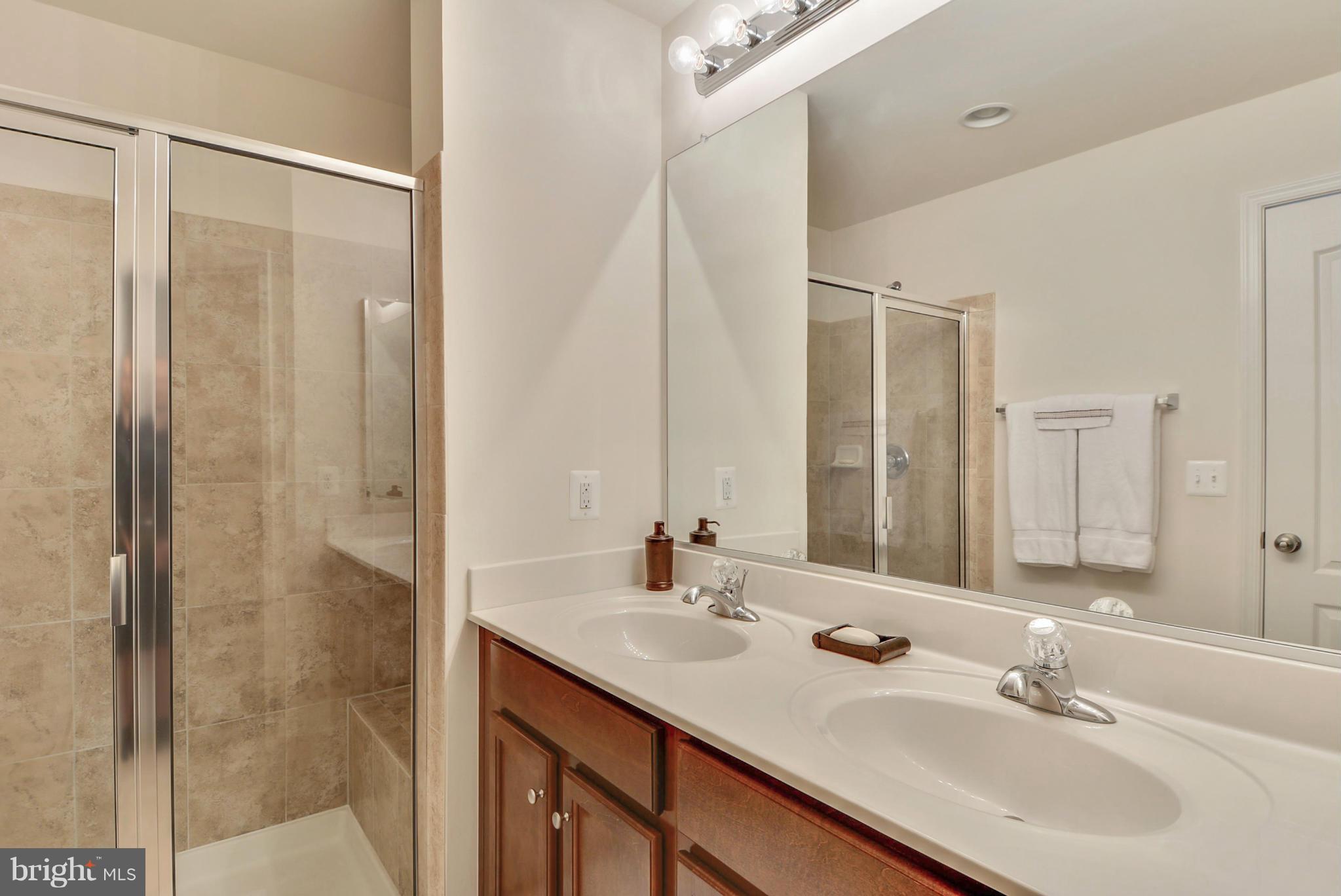 STONE RIDGE LAND BAY 3 - Residential