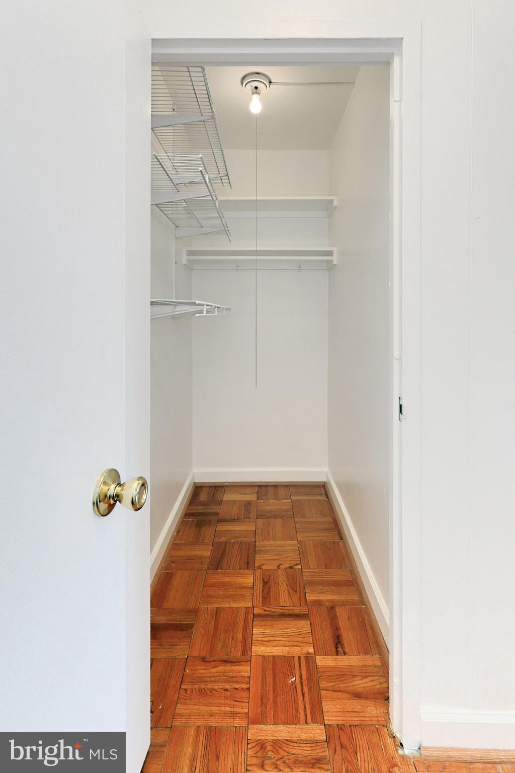 RIVER PLACE EAST - Residential