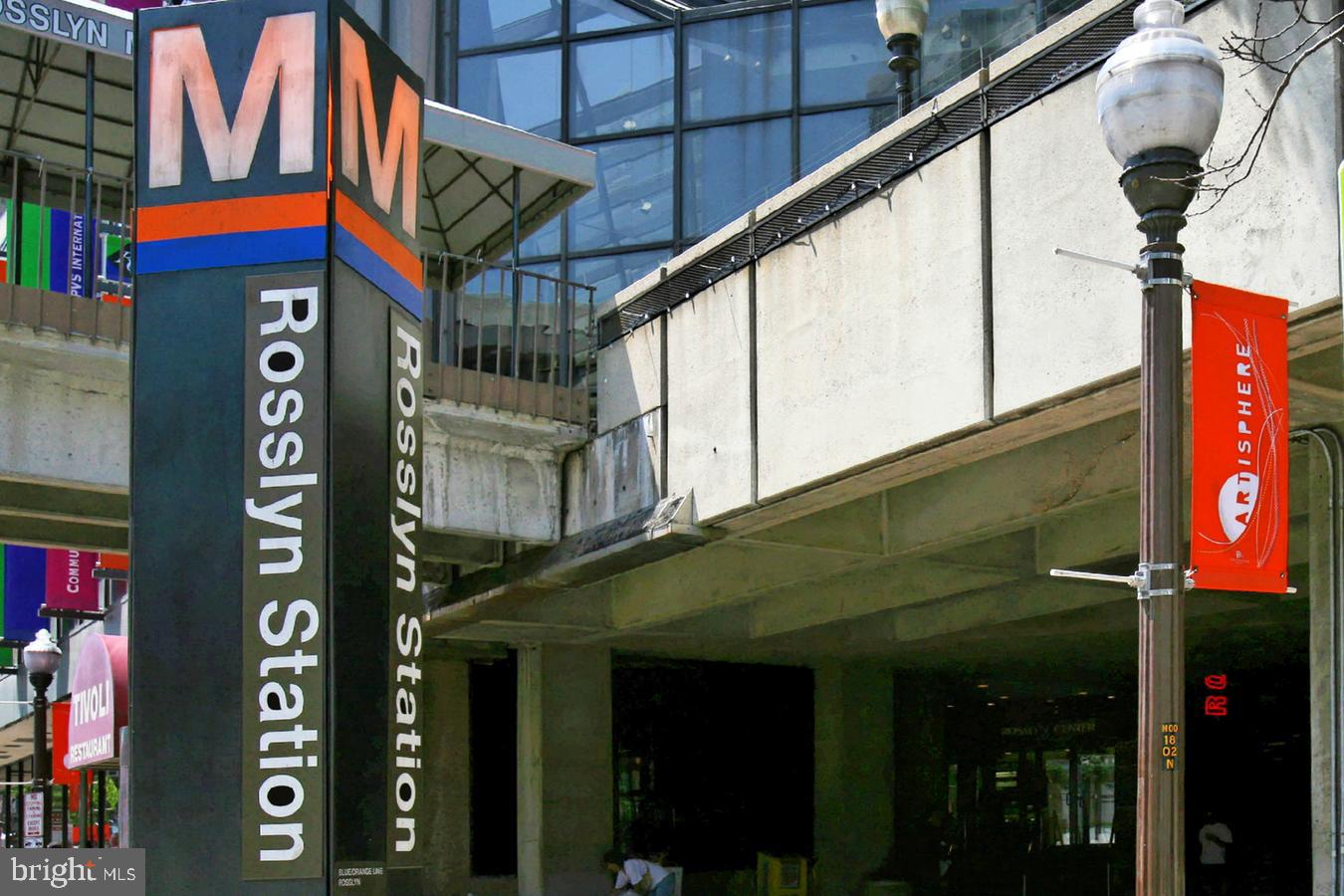 RIVER PLACE EAST - Residential