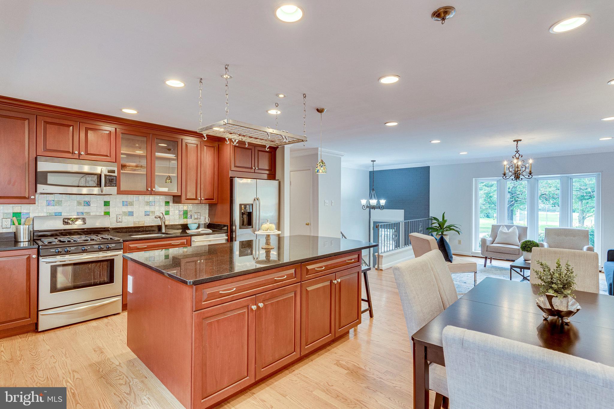 AYRLAWN - Residential Lease