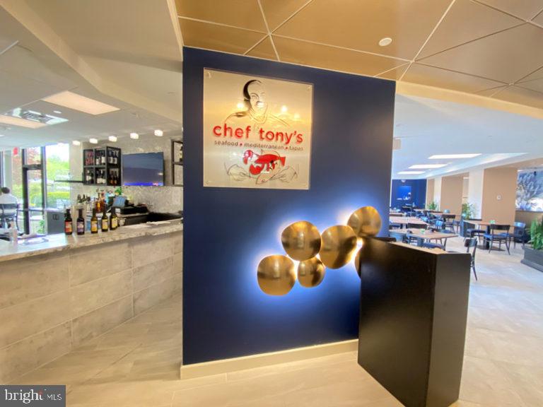 PROMENADE TOWERS - Residential