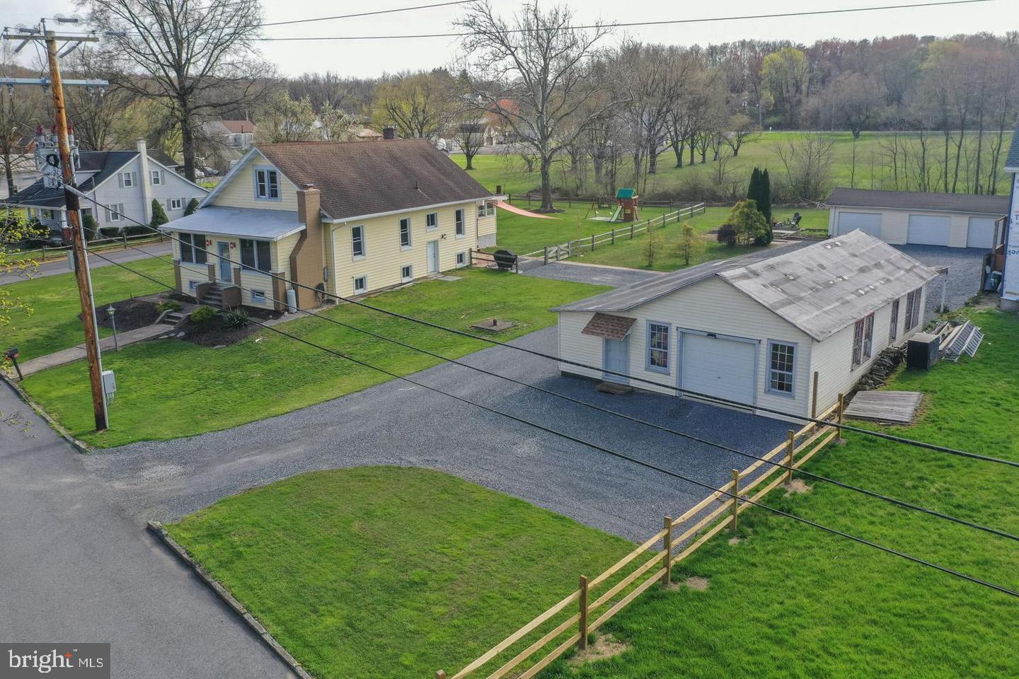 77 DIAMOND DRIVE