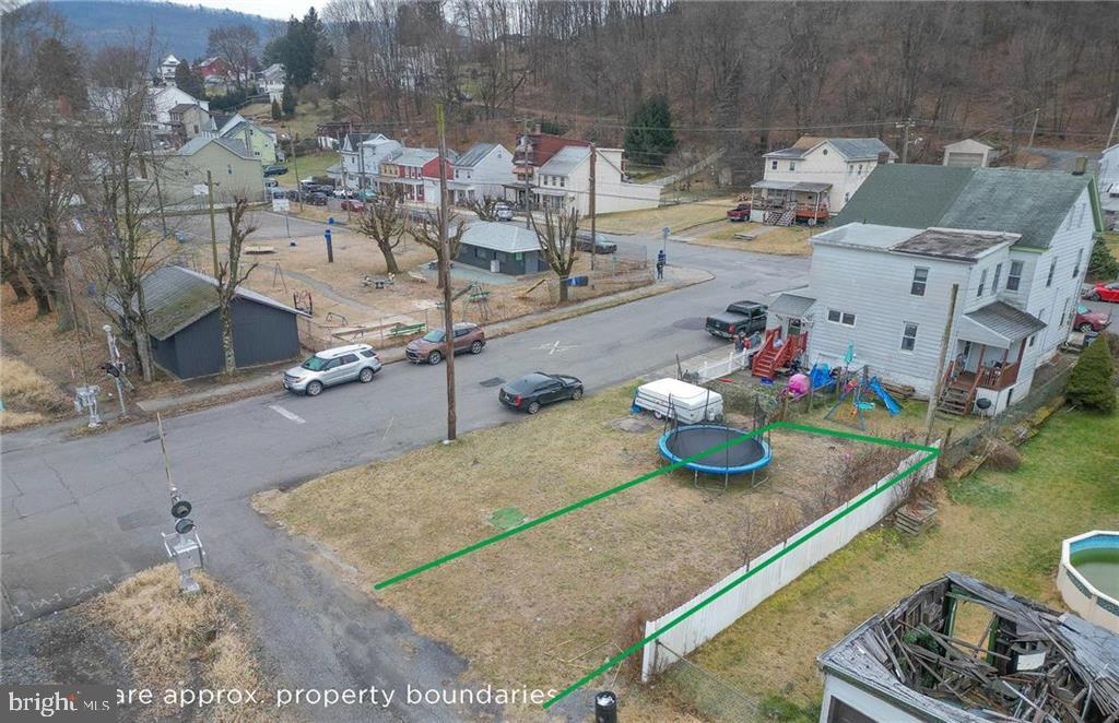 NONE AVAILABLE - Land