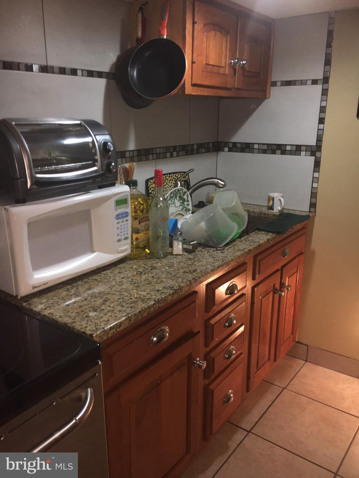 OLD TOWN - Commercial Lease