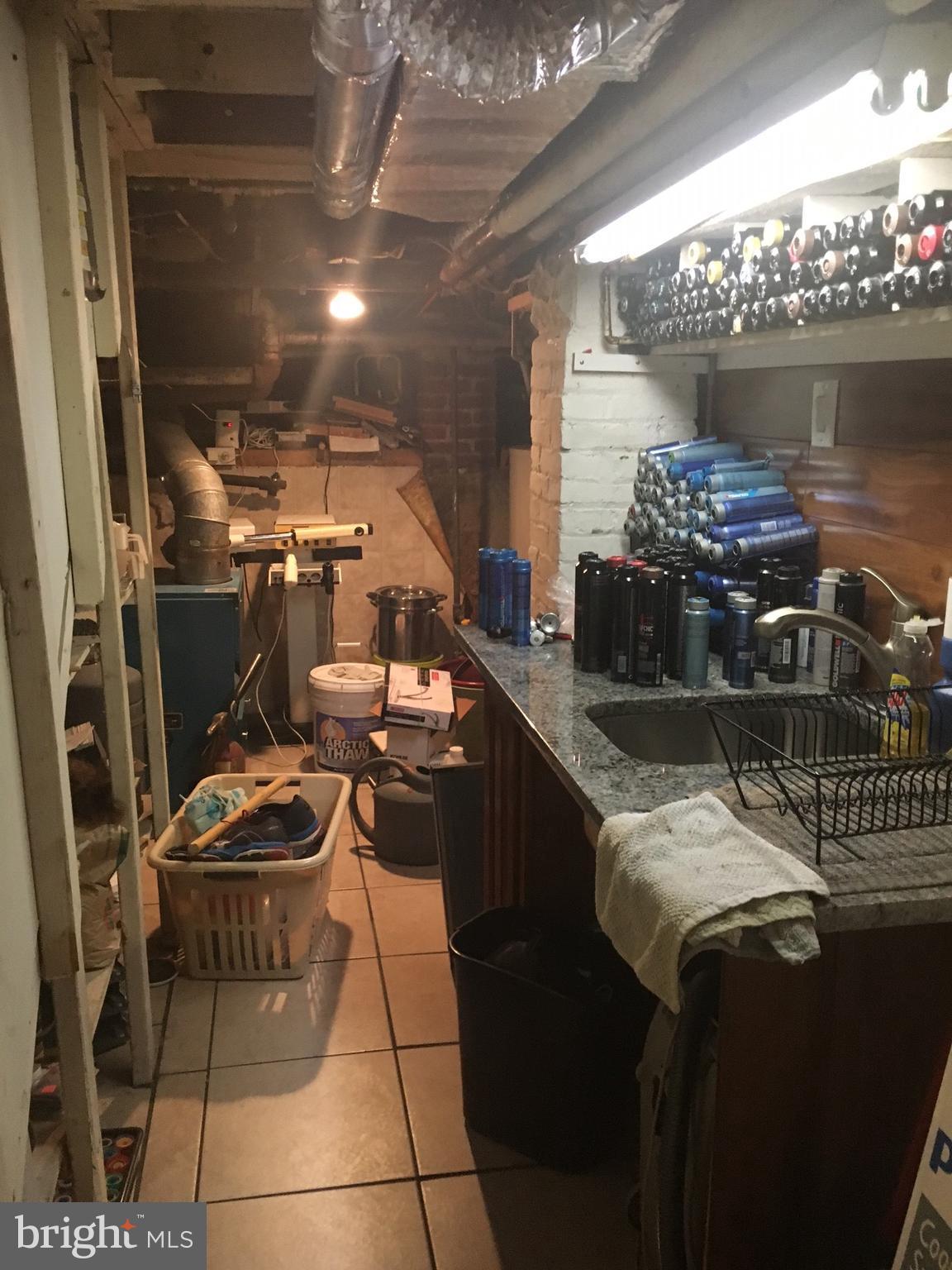 OLD TOWN - Commercial Lease