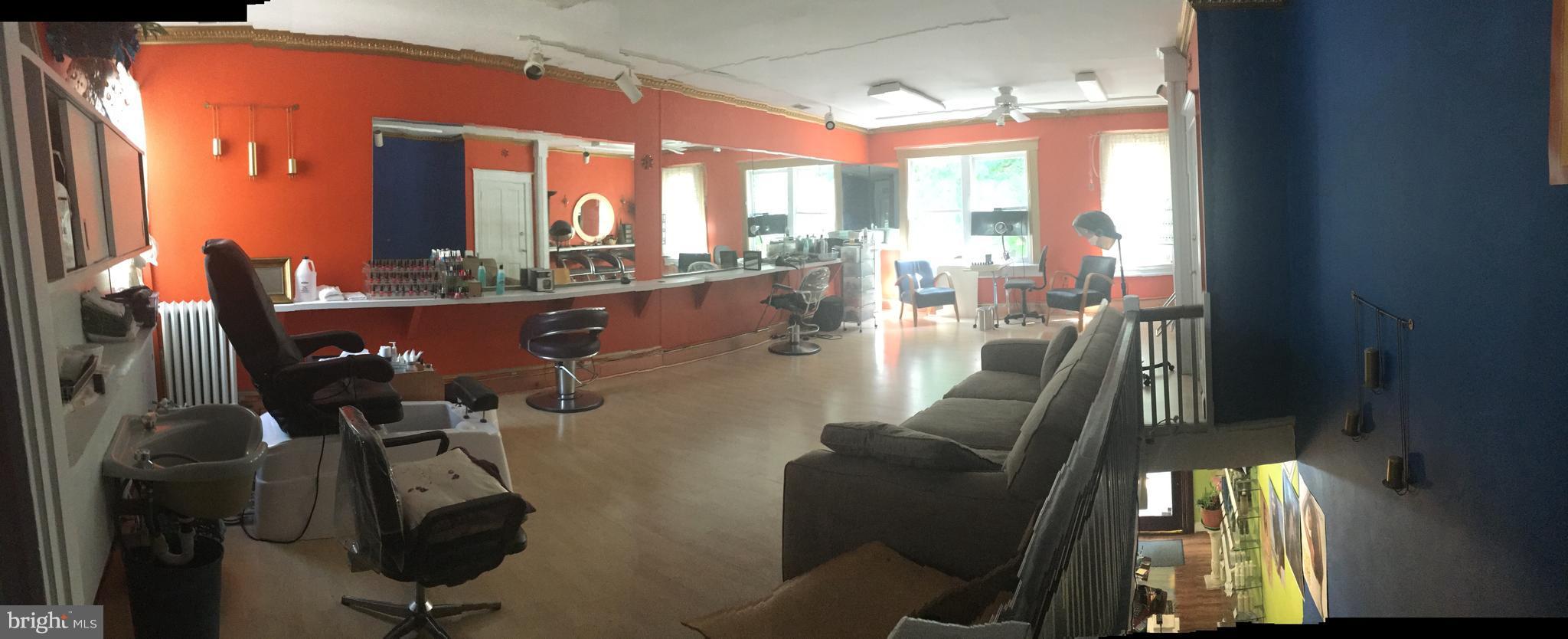 OLD TOWN - Commercial Lease