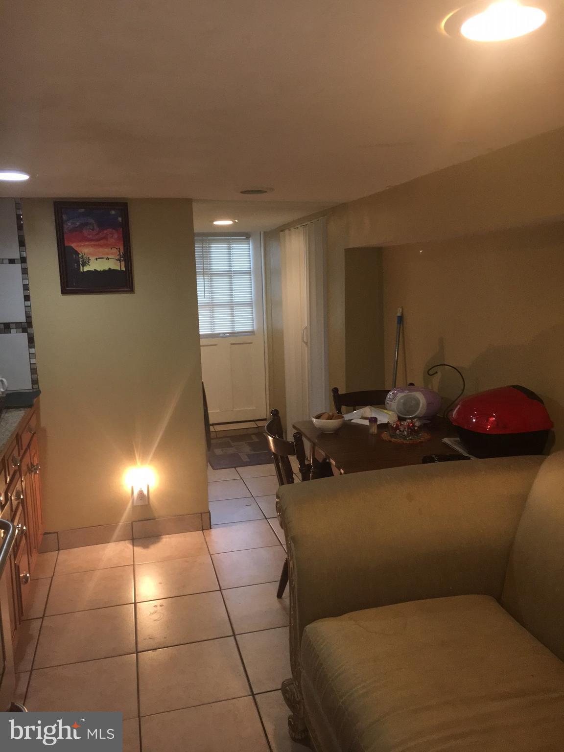 OLD TOWN - Commercial Lease