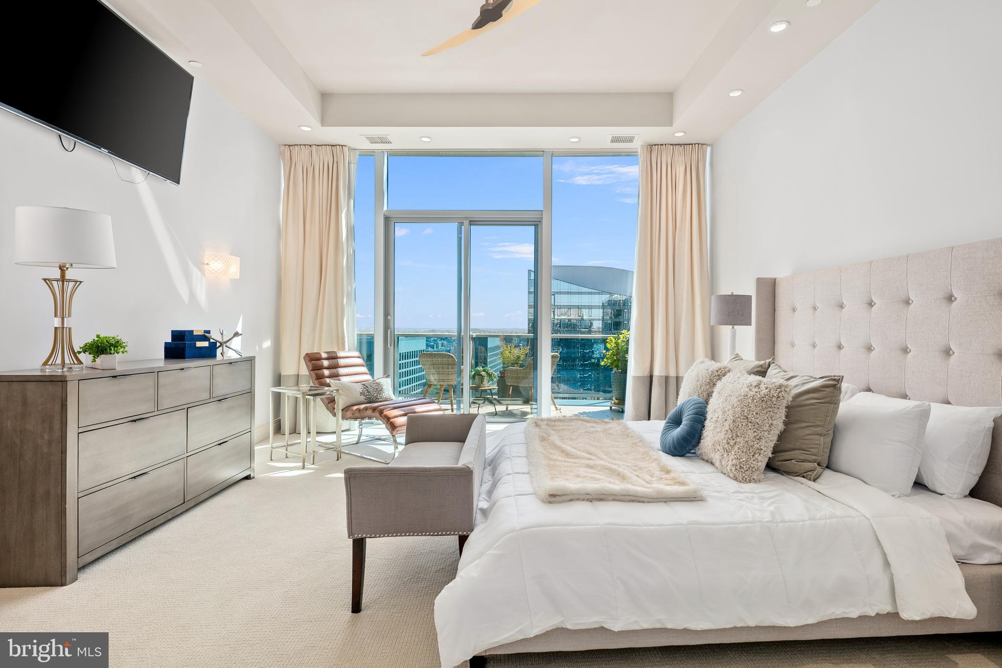 ROSSLYN - Residential