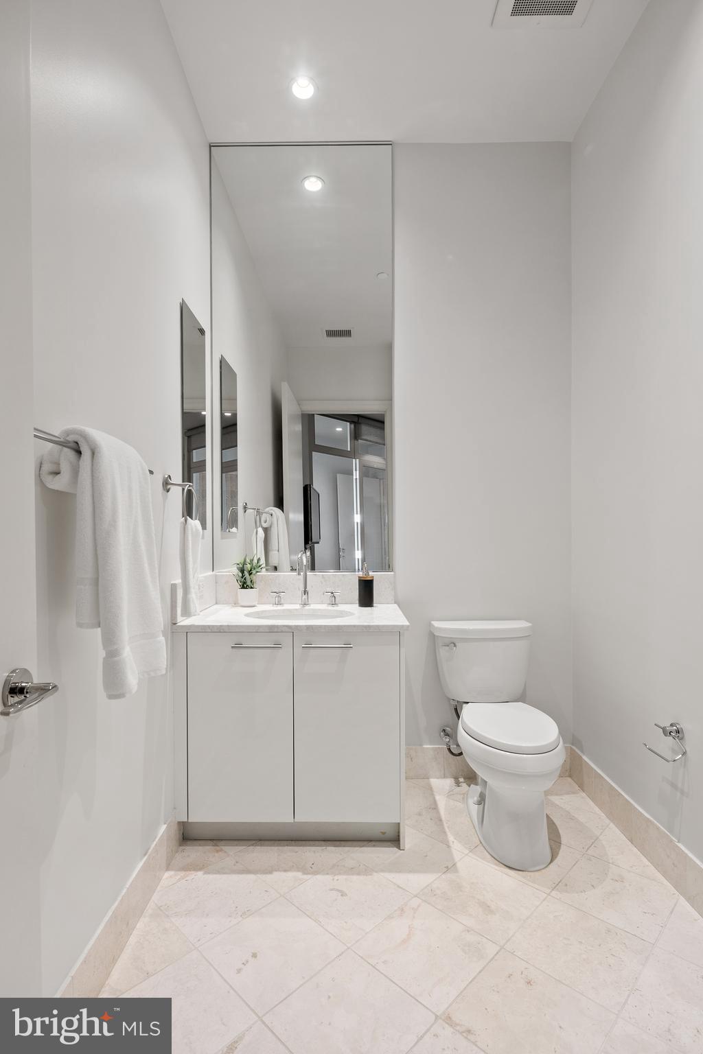 ROSSLYN - Residential