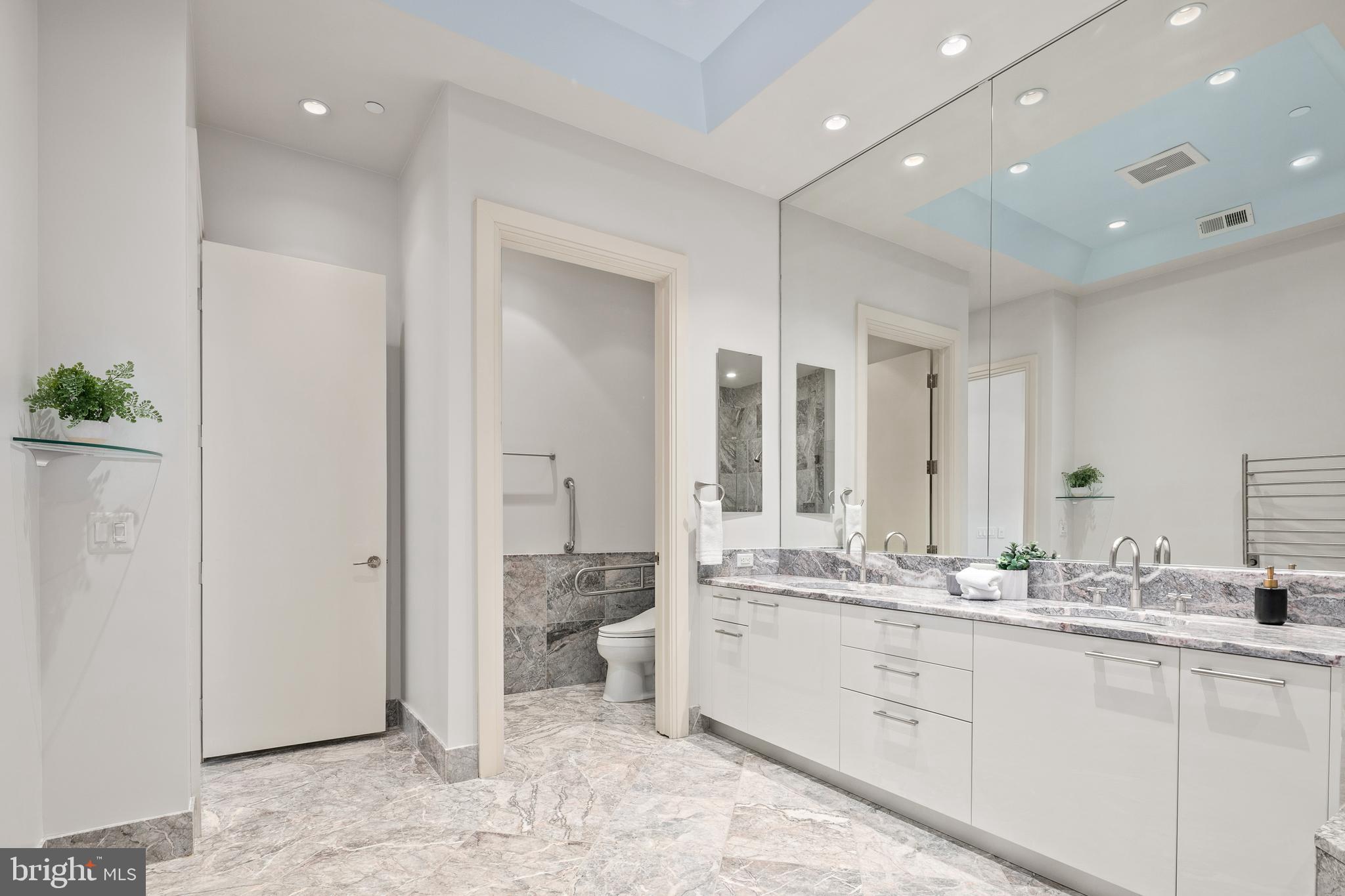 ROSSLYN - Residential