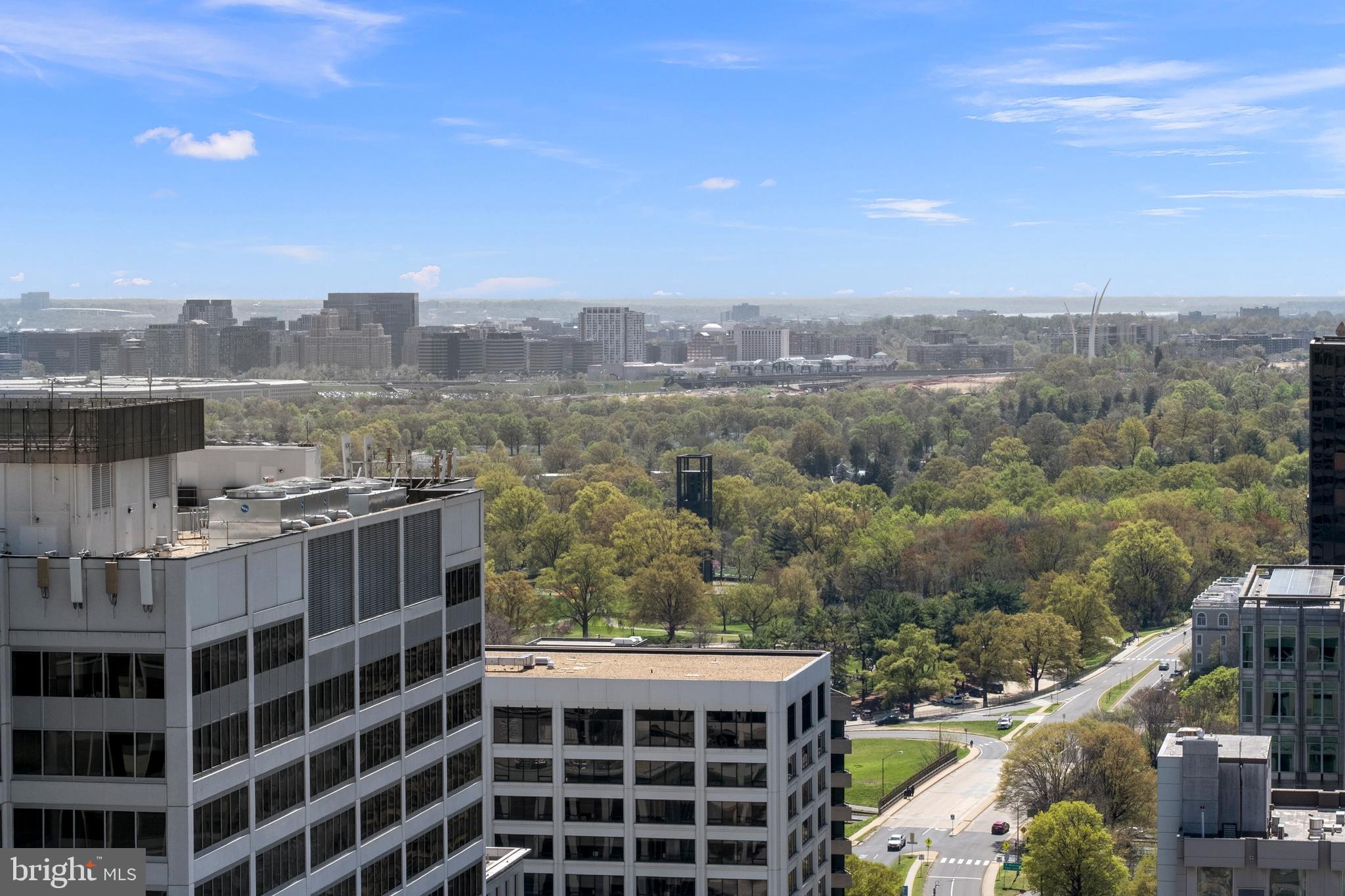 ROSSLYN - Residential