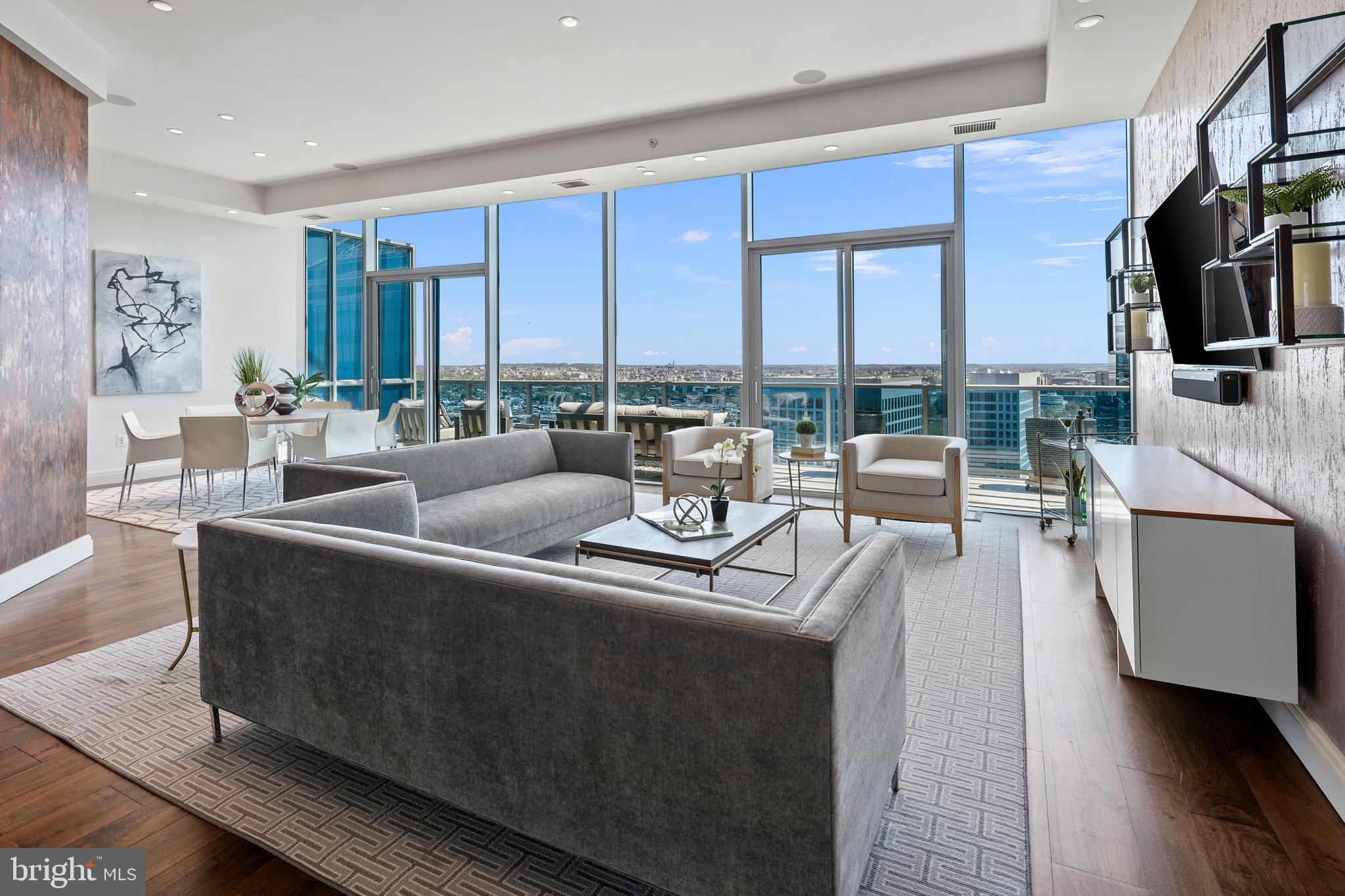 ROSSLYN - Residential