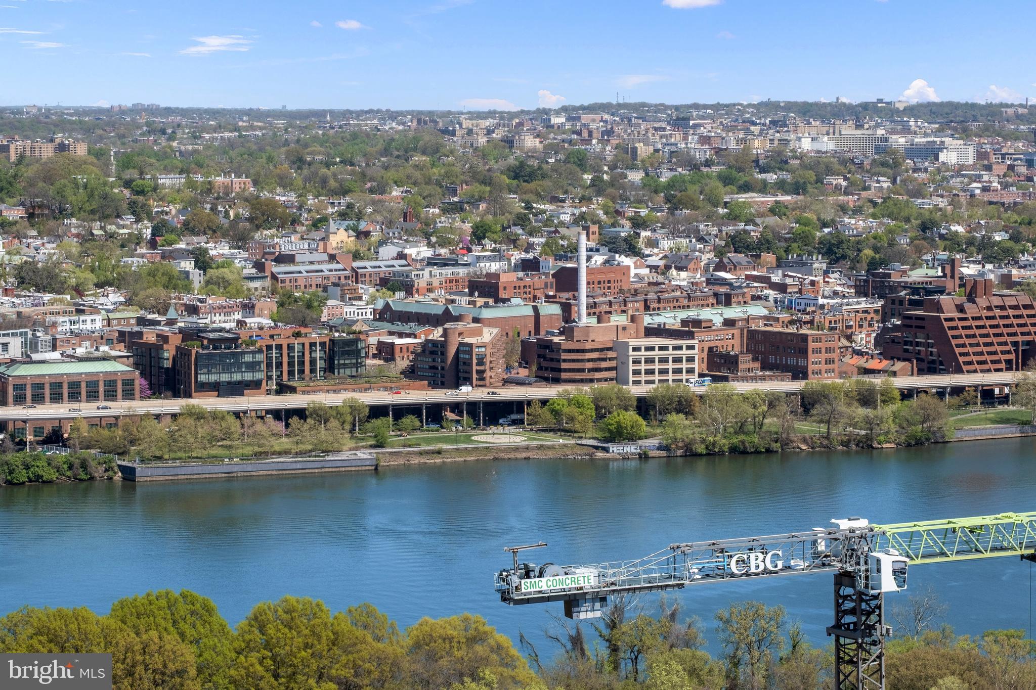 ROSSLYN - Residential