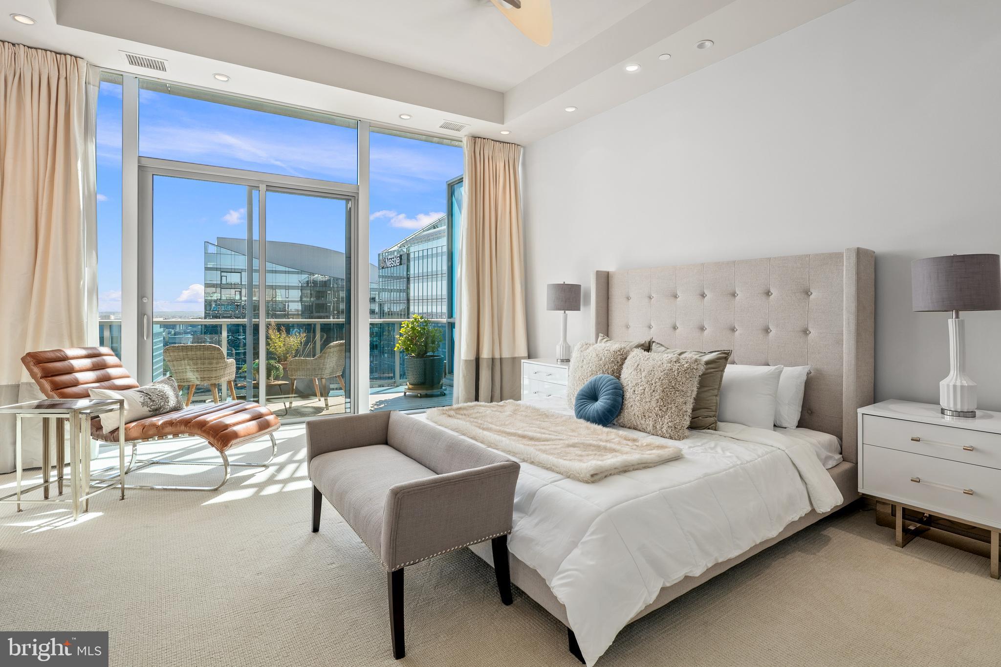 ROSSLYN - Residential