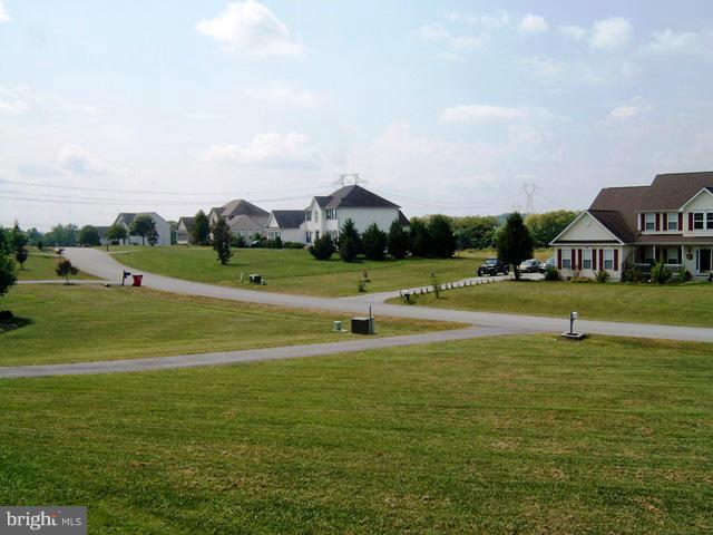 SPRUCE HILL ESTATES - Residential