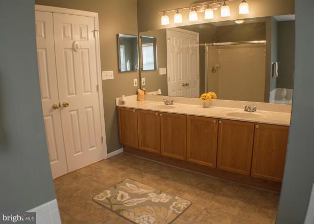 SPRUCE HILL ESTATES - Residential