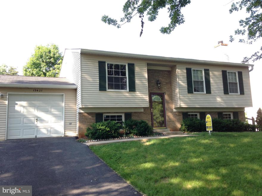 Well maintained home with updated kitchen and baths,  large deck off living room, spacious family room with FPL, LARGE den in basement, great lot with large fenced in rear yard, Community pool and tennis 1 block away from house and right down the road from shops, restaurants and downtown Germantown. ** Dogs allowed case by case with $30 additional rent and $500 sec dep. ** We have an in-house Maint Dept for QUICK repair response/ 24 hrs emergency.  * AGENTS read the Agent Private remarks in BRIGHT MLS please !!! APPLY on our website under Avail Rental/Apply Now. ALL ADULTS must fill out an APP, you will be asked to upload a paystub and copy of drivers license in the app, so best to have those ready on desktop before applying. App processing take 3 business days +-.