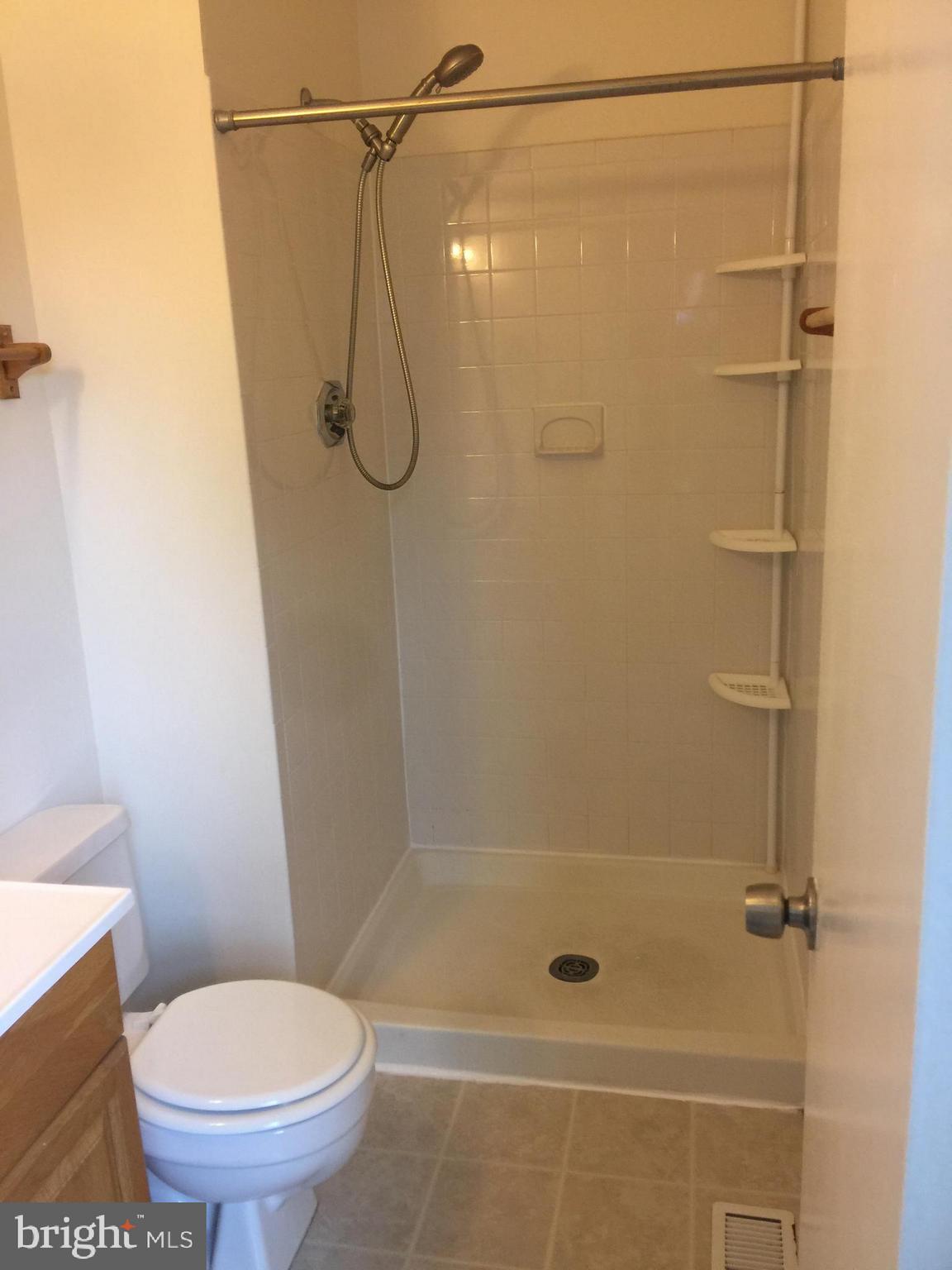 CHURCHILL TOWN SECTOR - Residential Lease