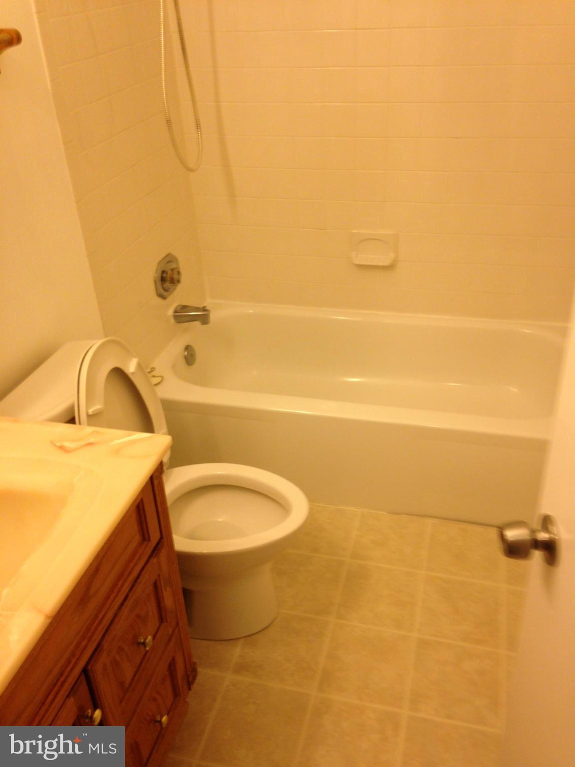 CHURCHILL TOWN SECTOR - Residential Lease