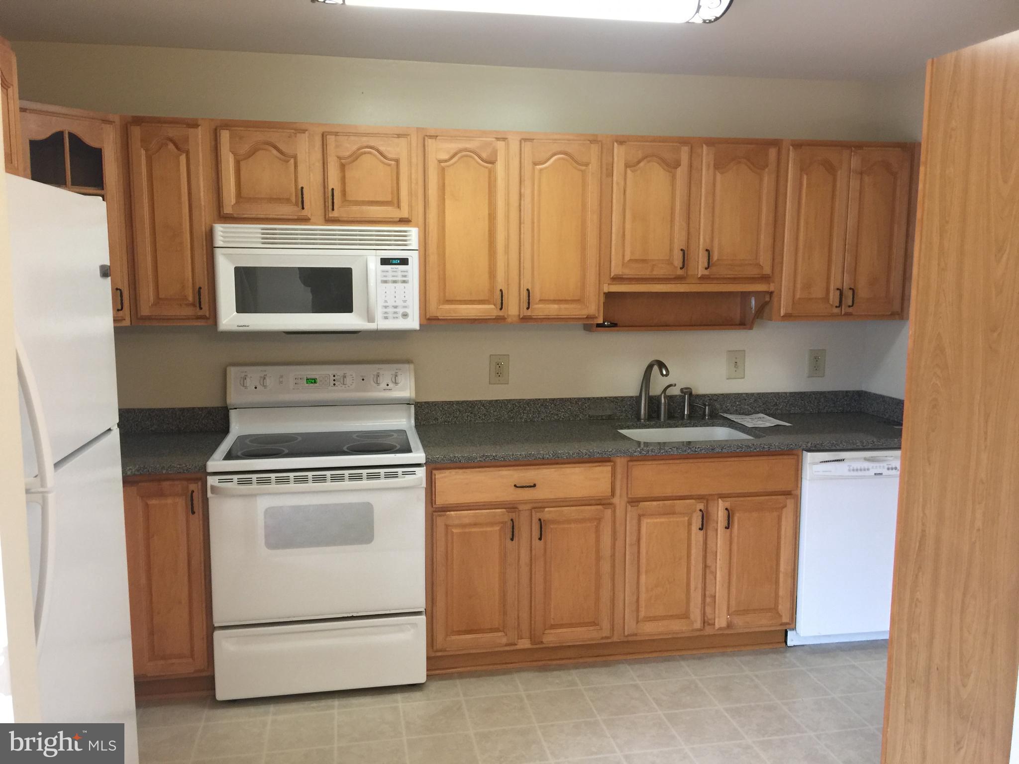 CHURCHILL TOWN SECTOR - Residential Lease