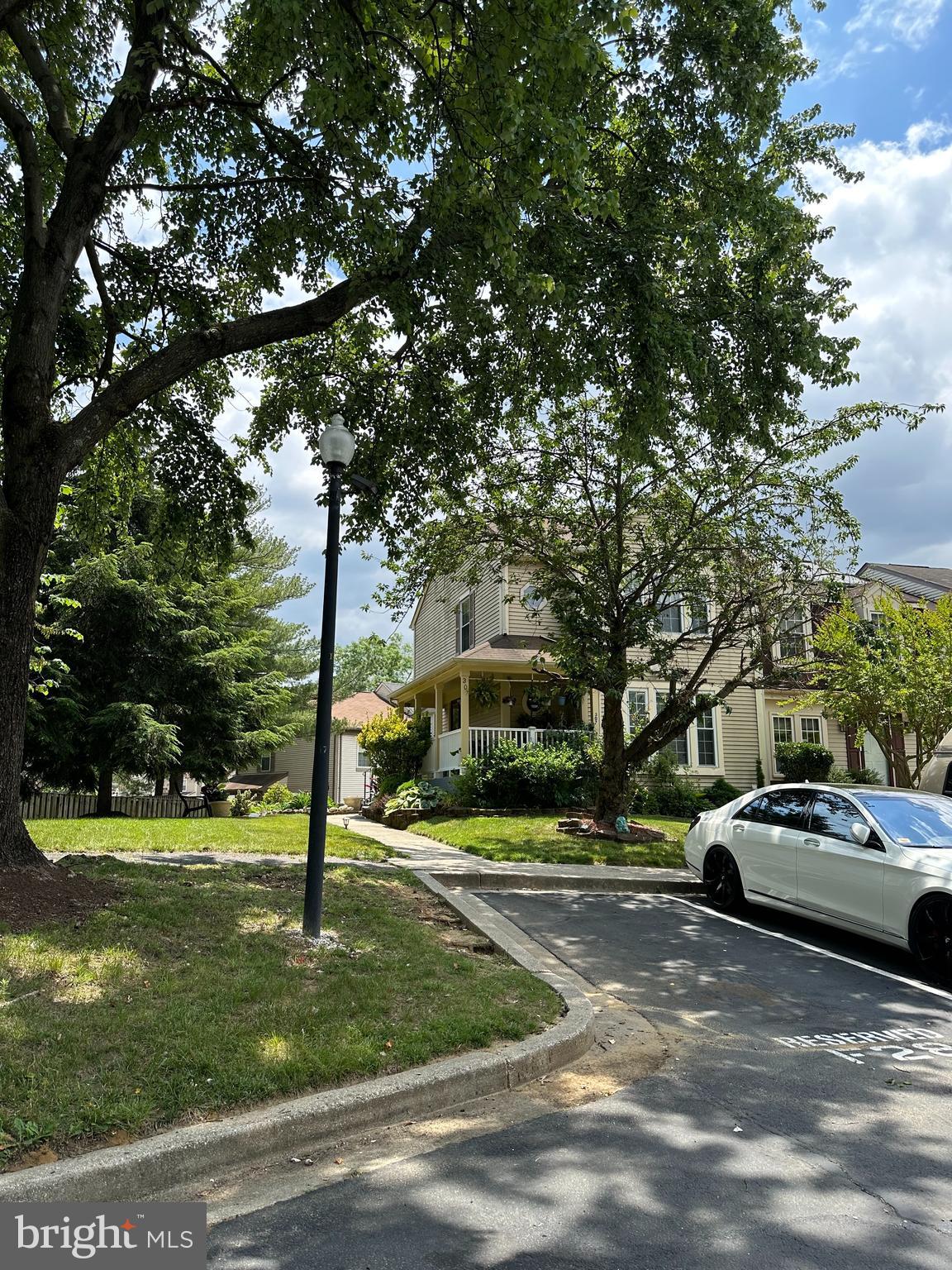 THE MEADOWS OF MANOR FARMS - Residential