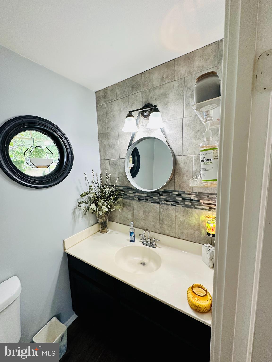 THE MEADOWS OF MANOR FARMS - Residential