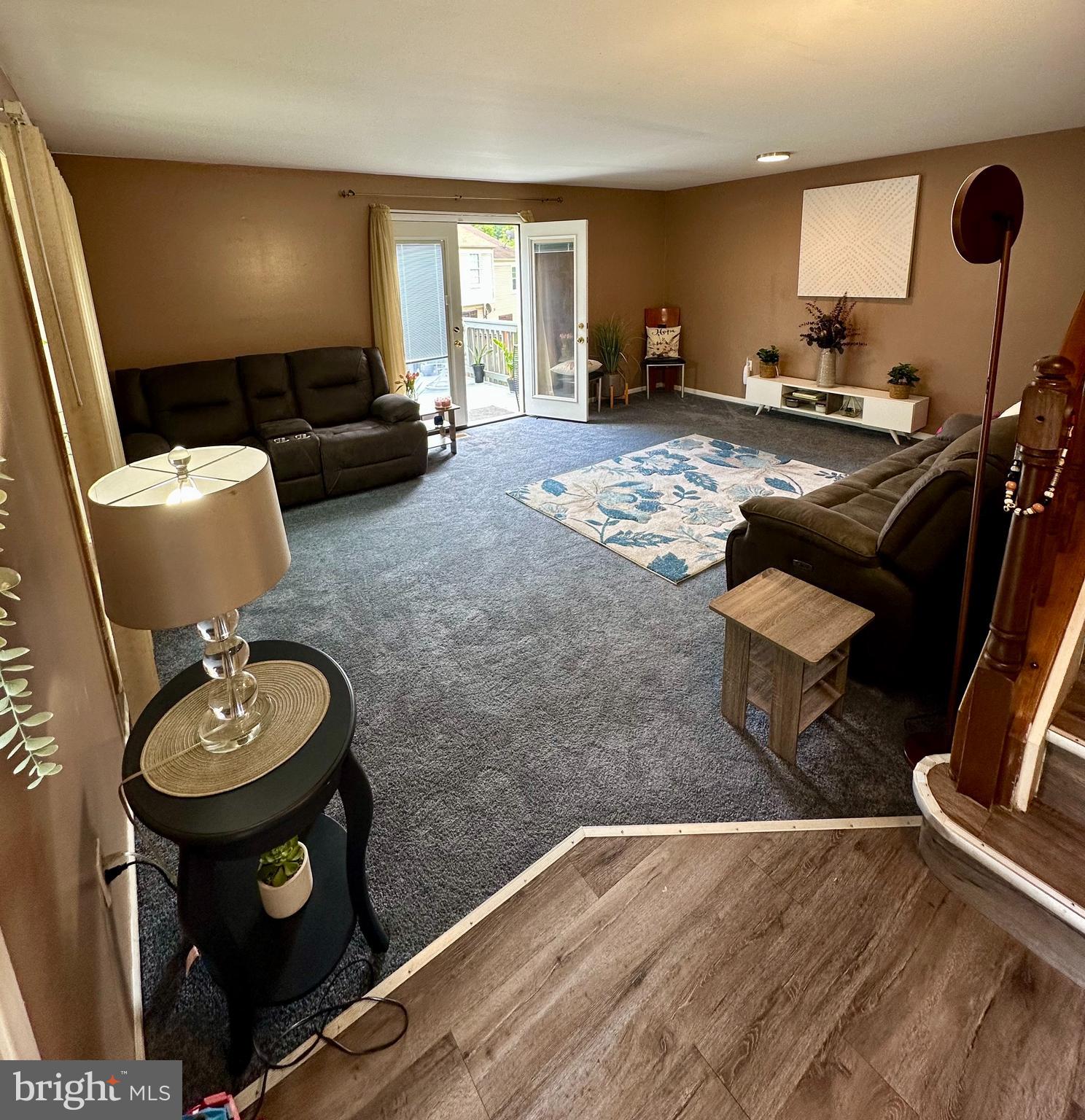 THE MEADOWS OF MANOR FARMS - Residential