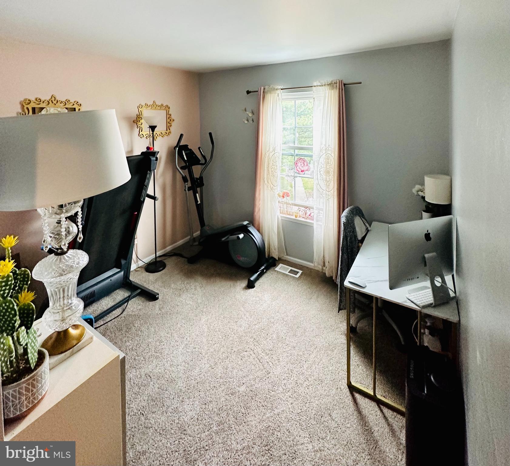 THE MEADOWS OF MANOR FARMS - Residential