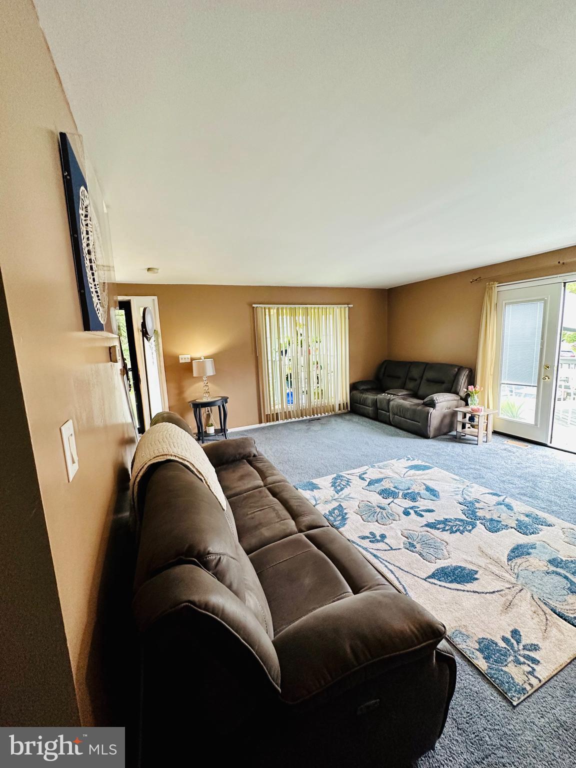 THE MEADOWS OF MANOR FARMS - Residential