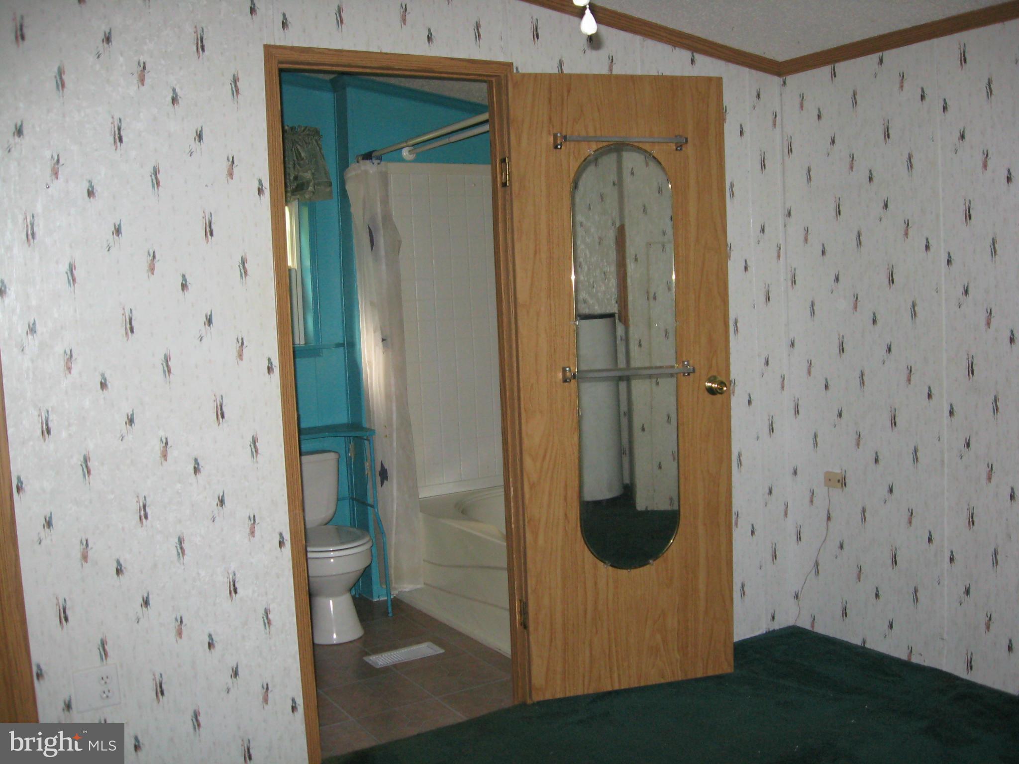 HILLANDALE HOMES - Residential