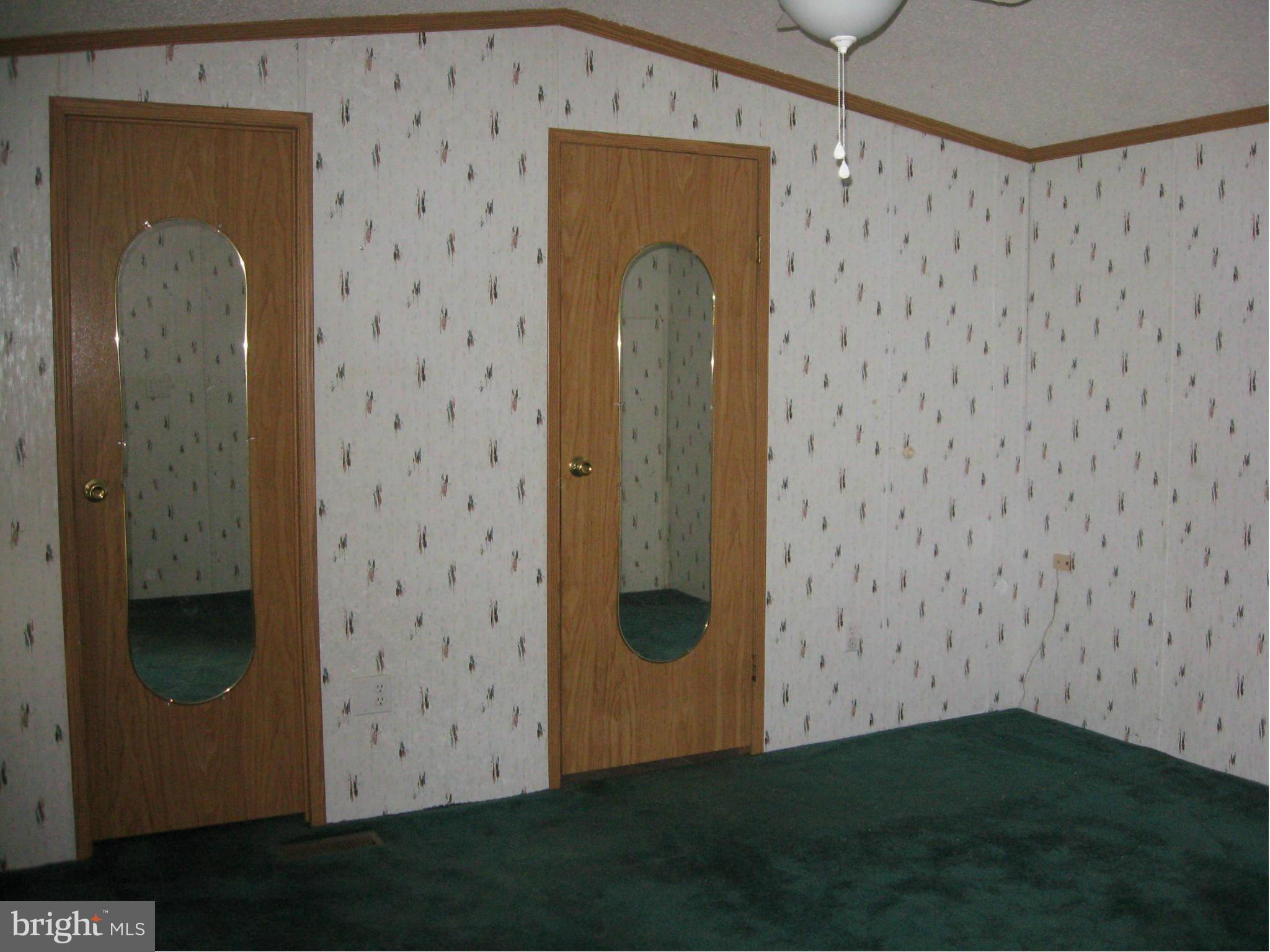 HILLANDALE HOMES - Residential