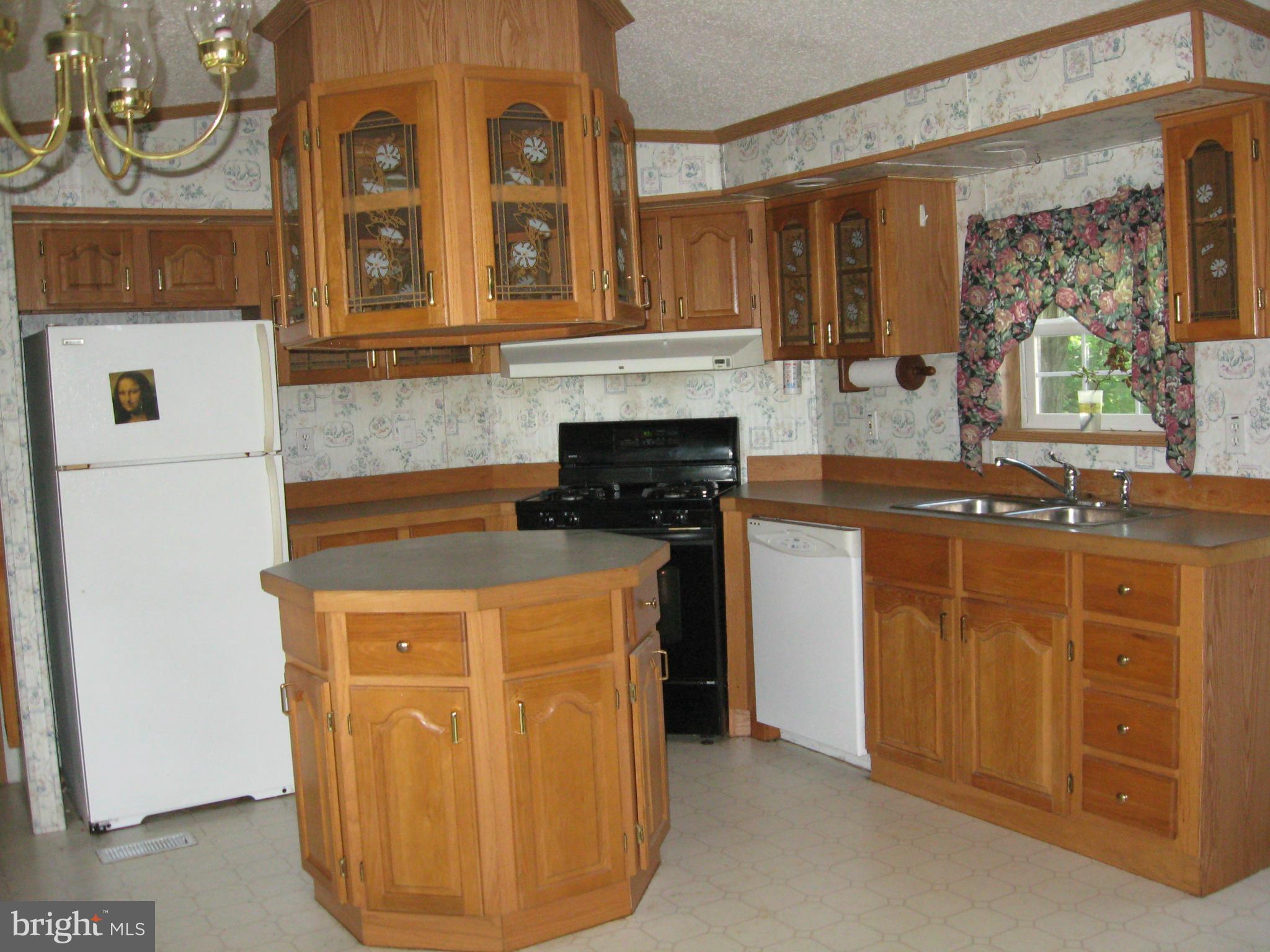 HILLANDALE HOMES - Residential